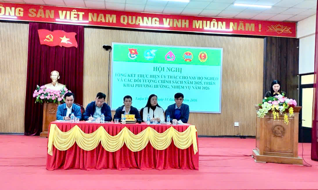 NGÂN HÀNG CHÍNH SÁCH XÃ HỘI THƯỜNG XUÂN VÀ CÁC TỔ CHỨC CHÍNH TRỊ - XÃ HỘI XÃ LUẬN THÀNH TỔ CHỨC HỘI NGHỊ TỔNG KẾT CÔNG TÁC ỦY THÁC NĂM 2025