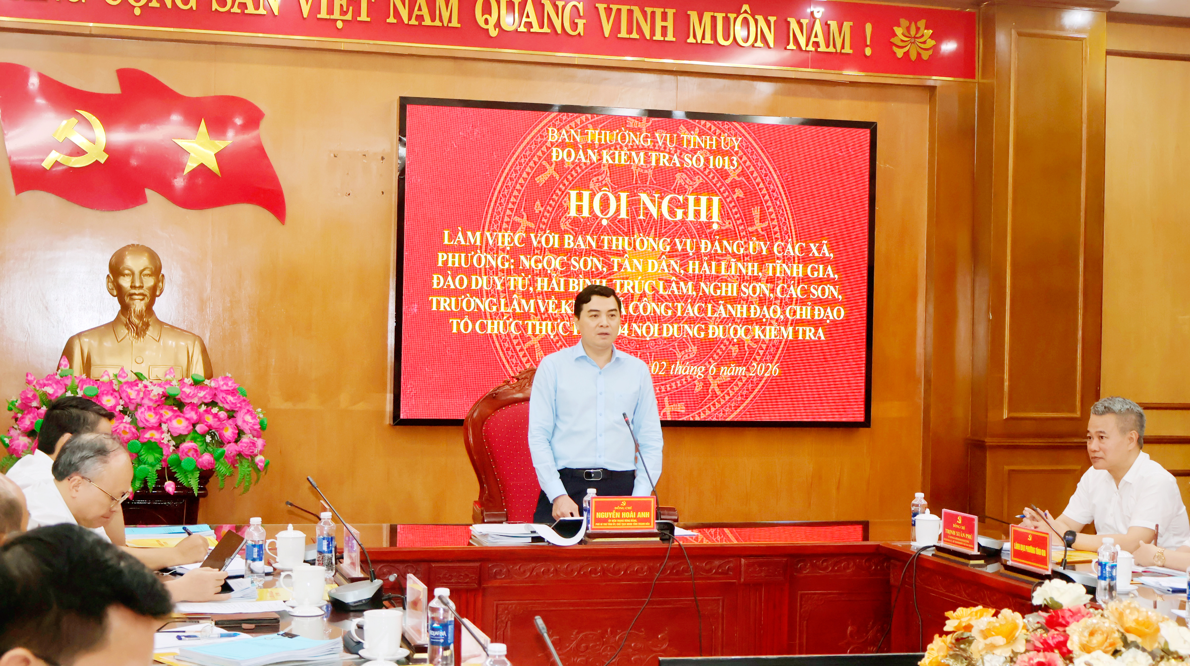 Anh-tin-bai