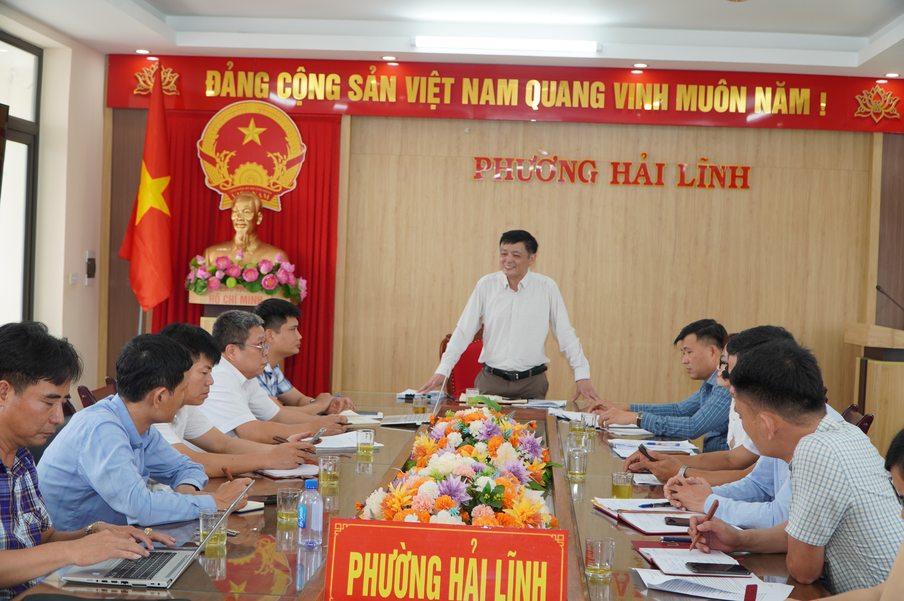 Anh-tin-bai