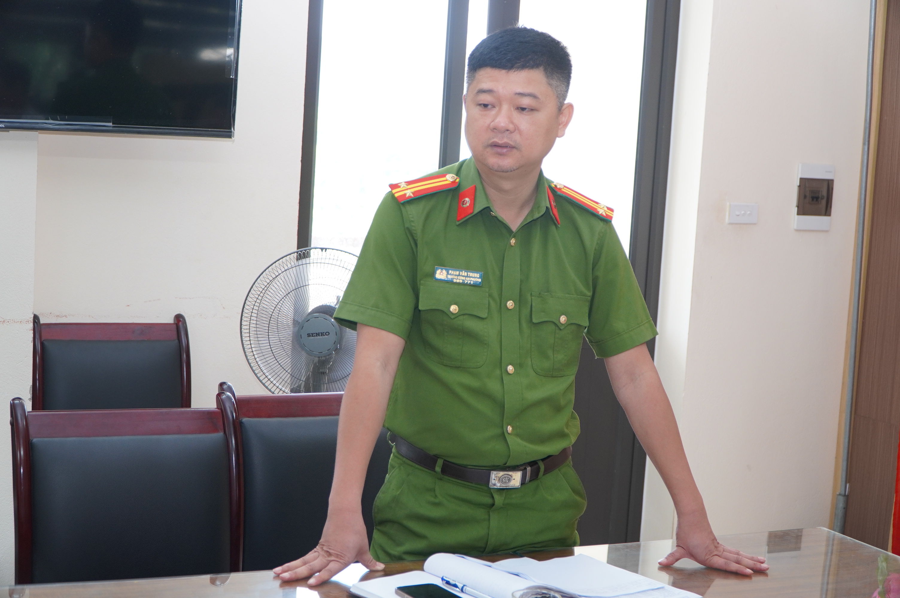 Anh-tin-bai
