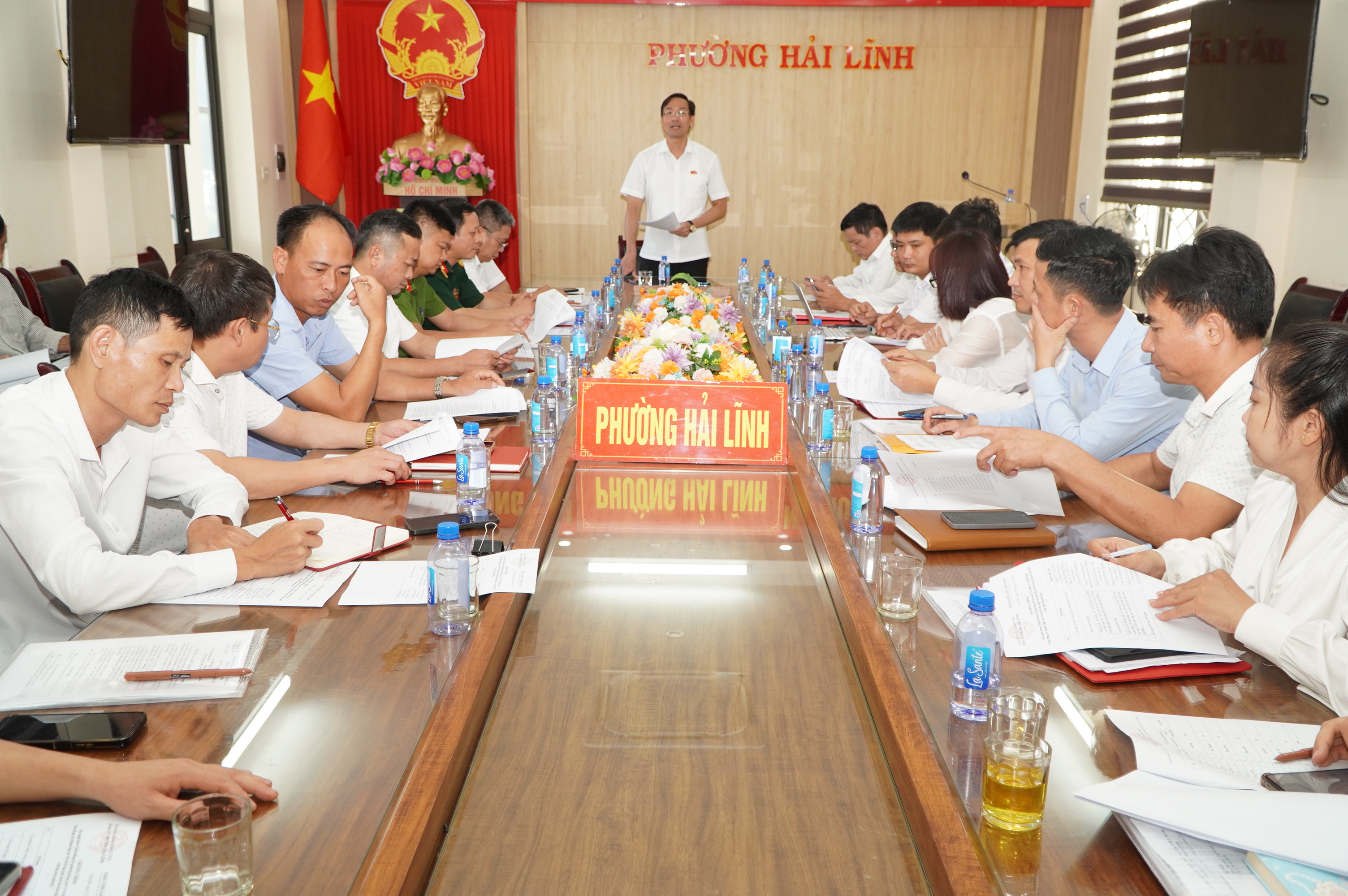 Anh-tin-bai