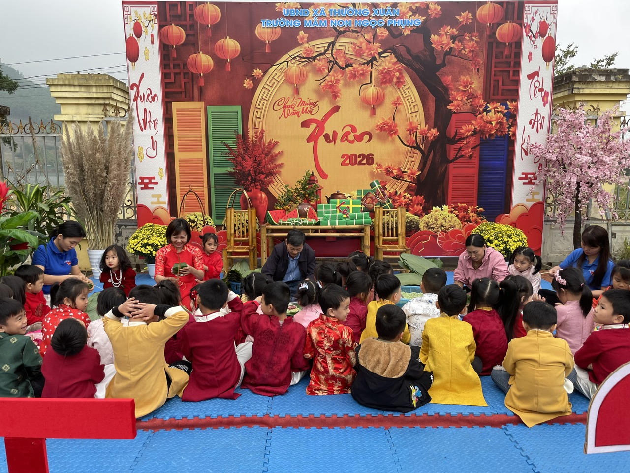 Anh-tin-bai