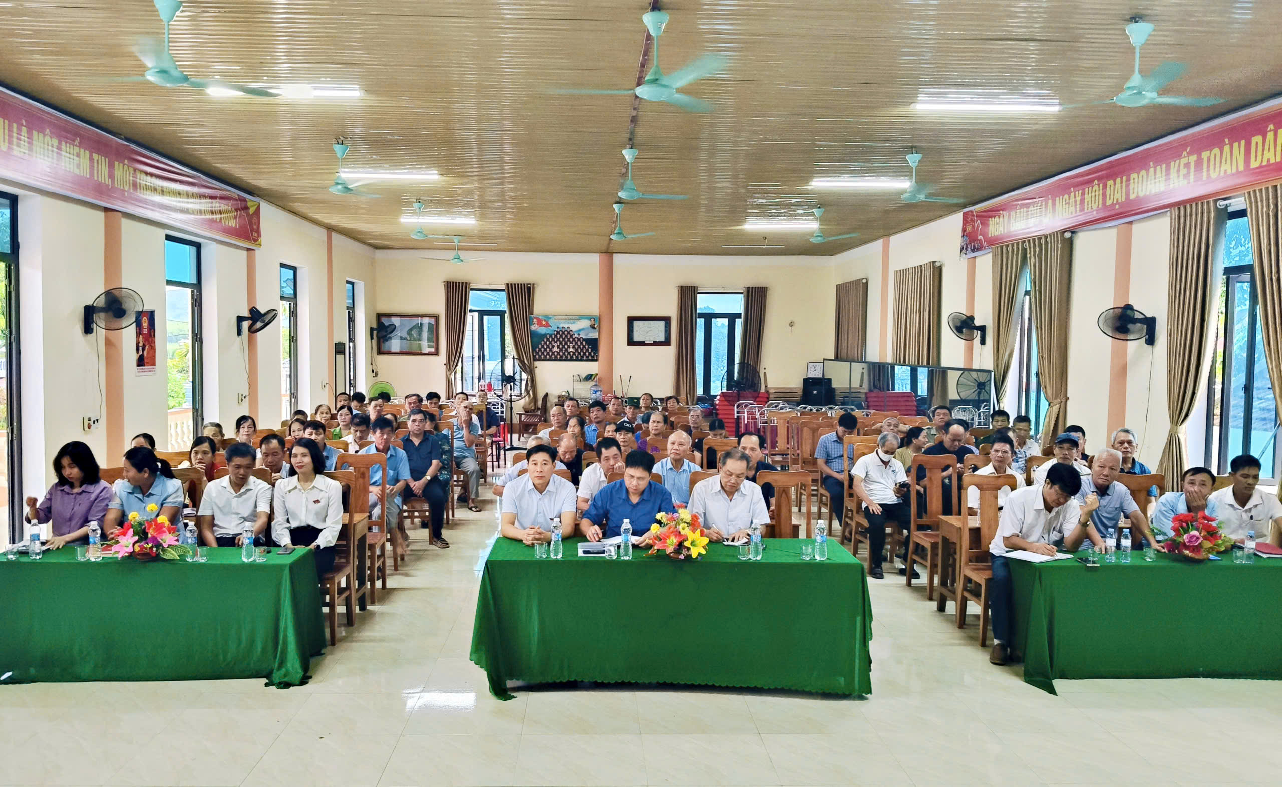 Hội nghị tiếp xúc cử tri trước kỳ họp thường lệ giữa năm 2026.