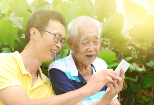 Bình dân học vụ số - không ai được khước từ việc học tập suốt đời - Ảnh 1.