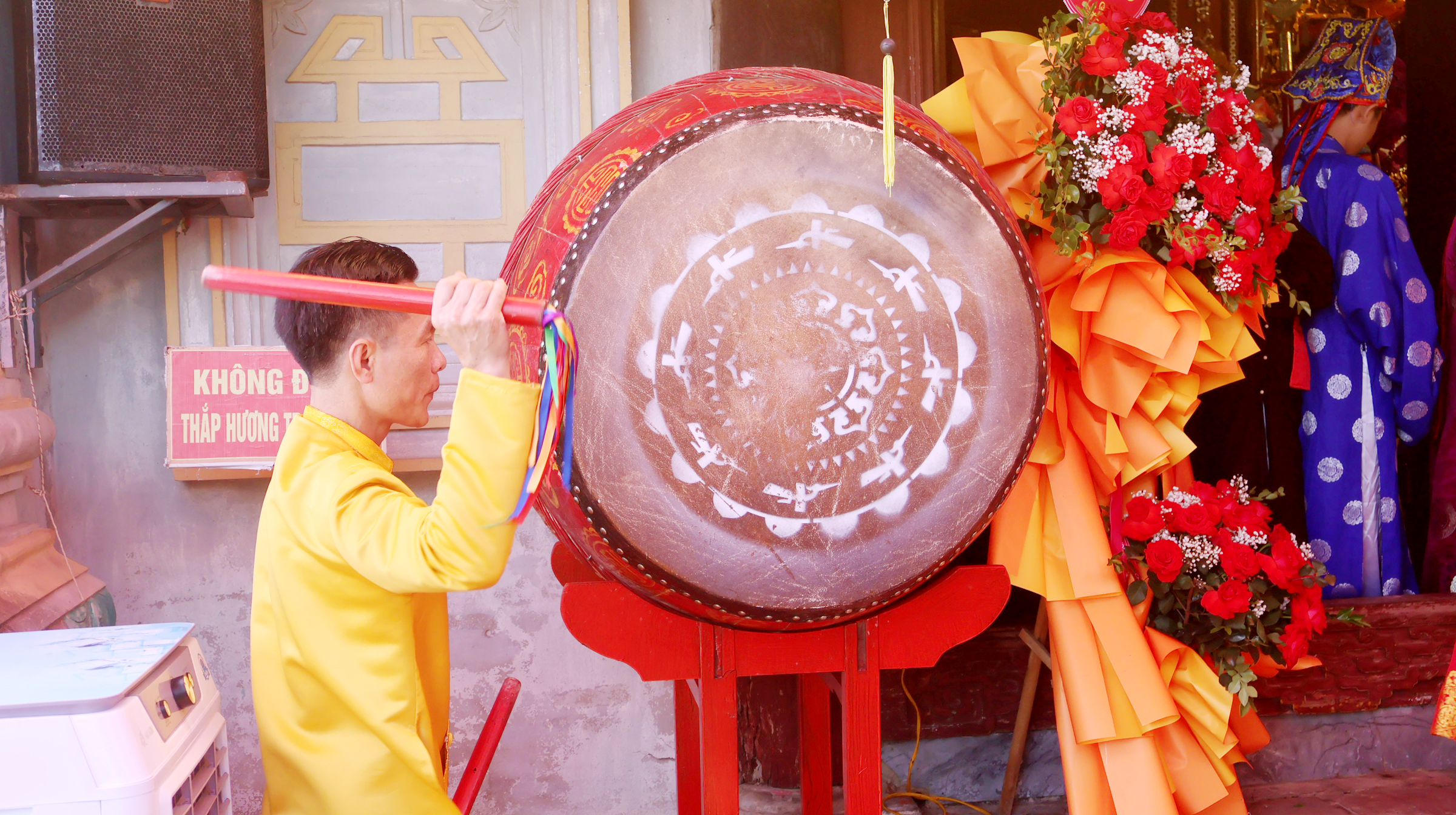 Anh-tin-bai
