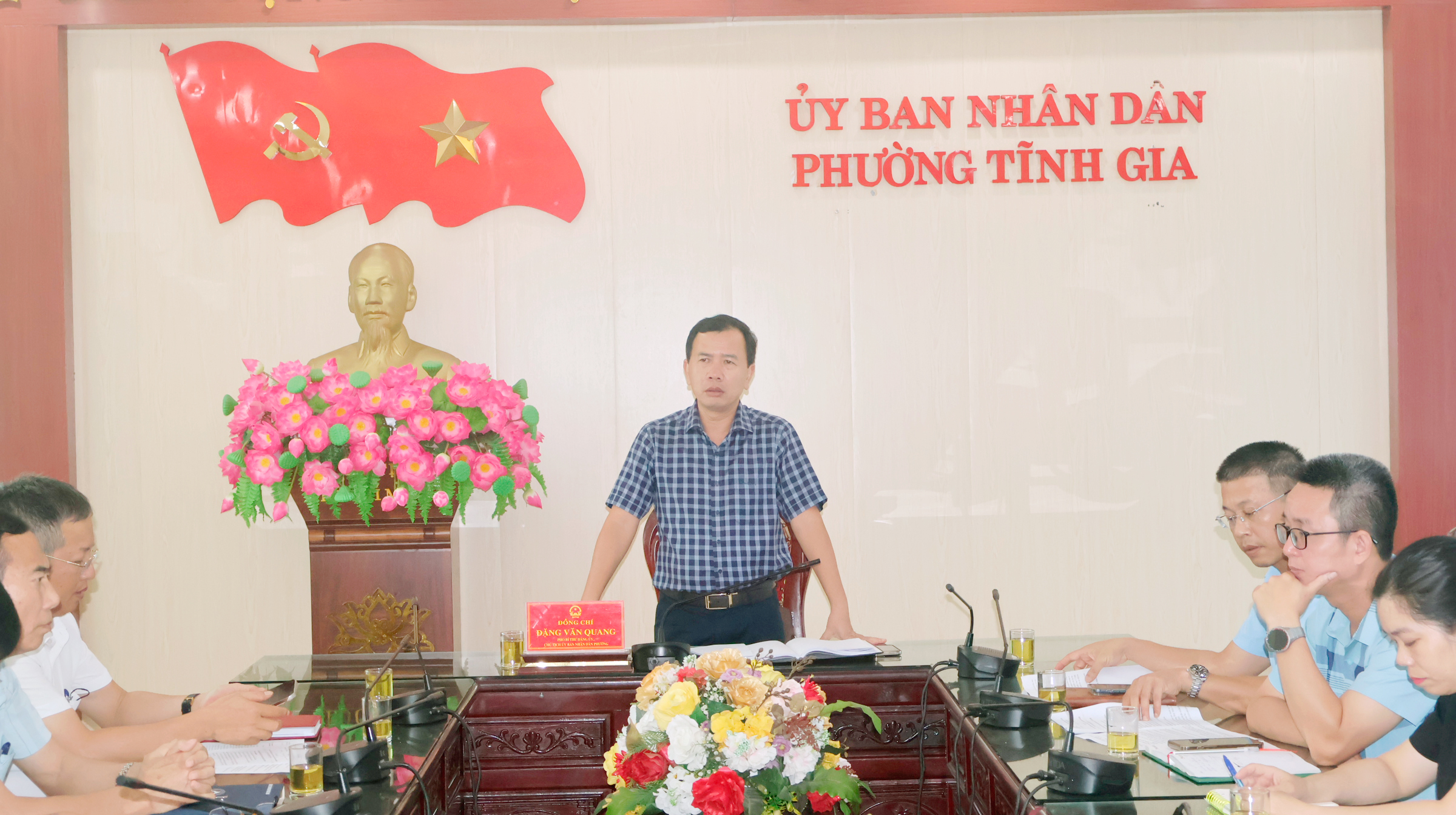 Anh-tin-bai