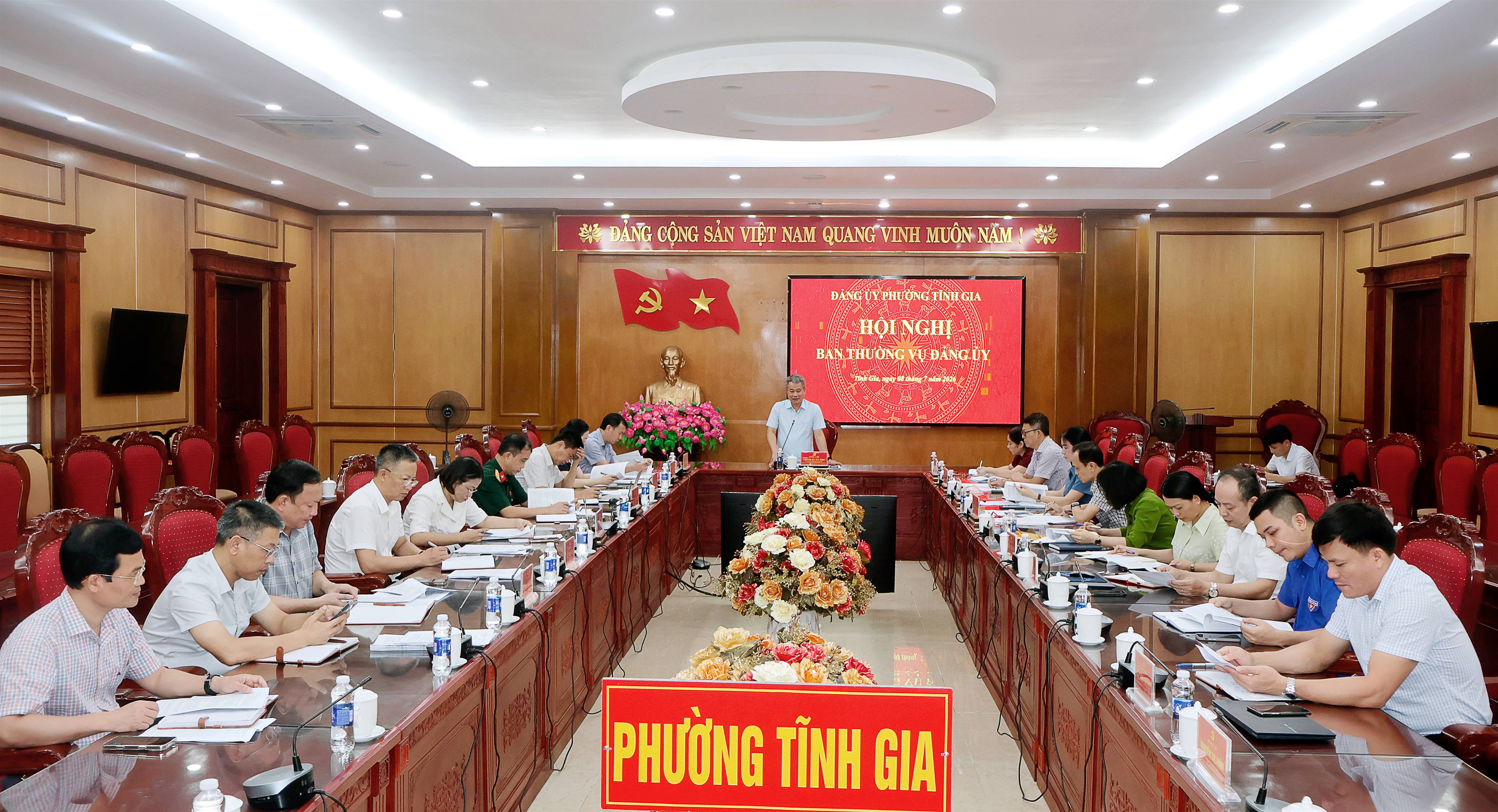 Anh-tin-bai
