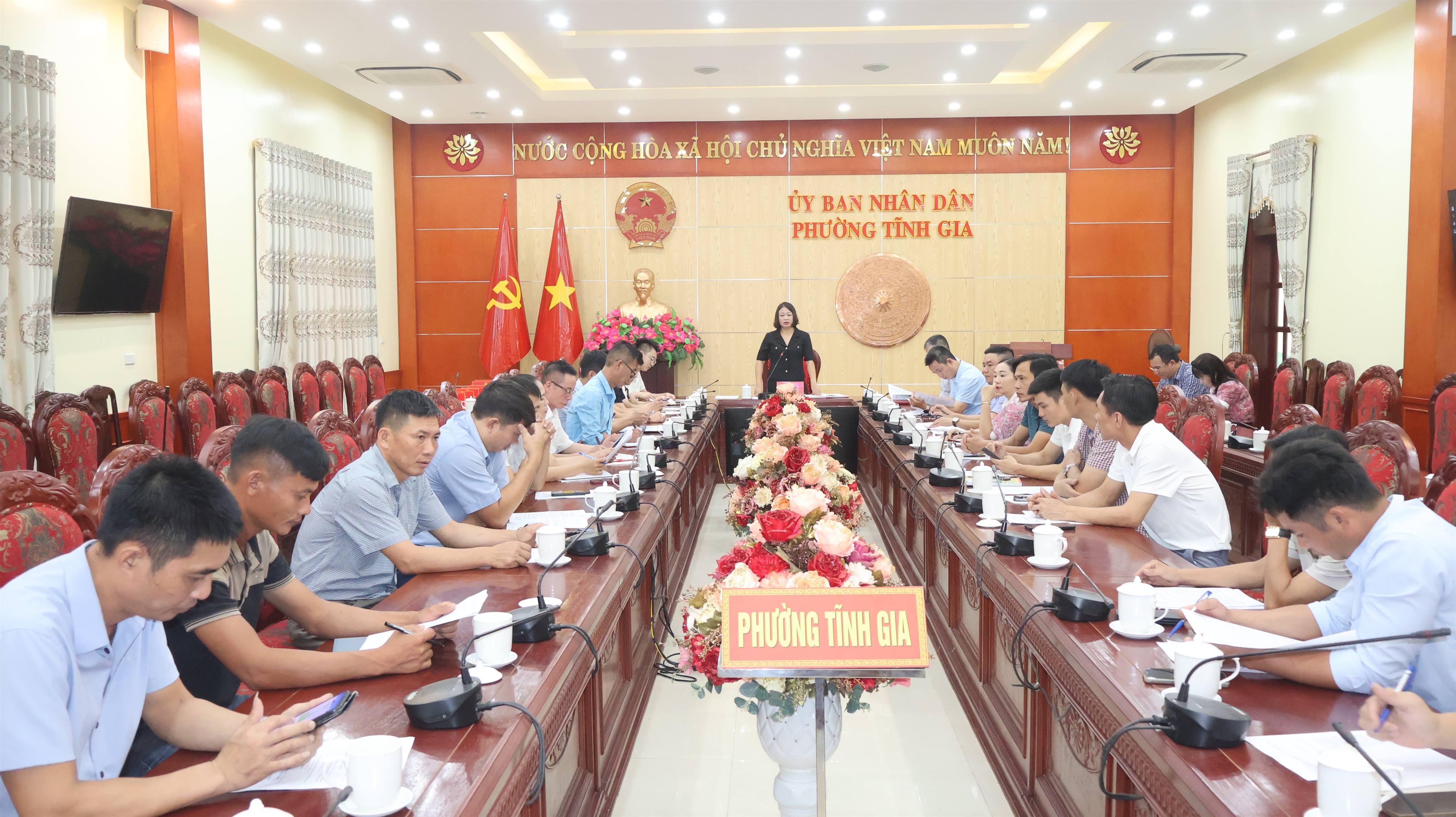 Anh-tin-bai