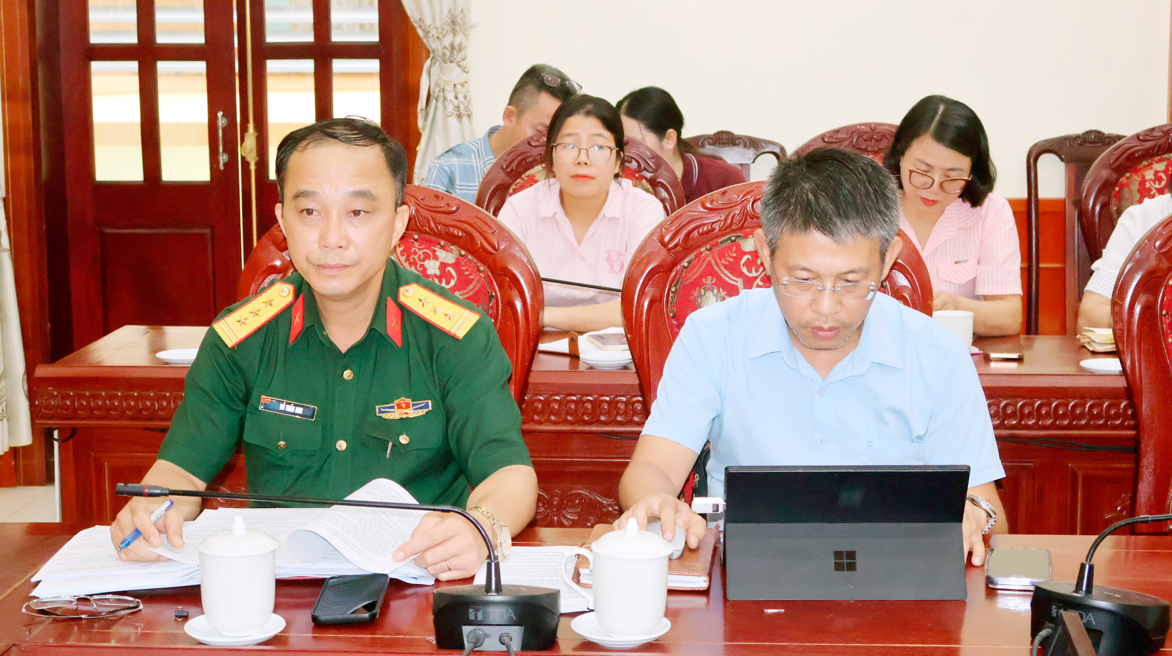 Anh-tin-bai