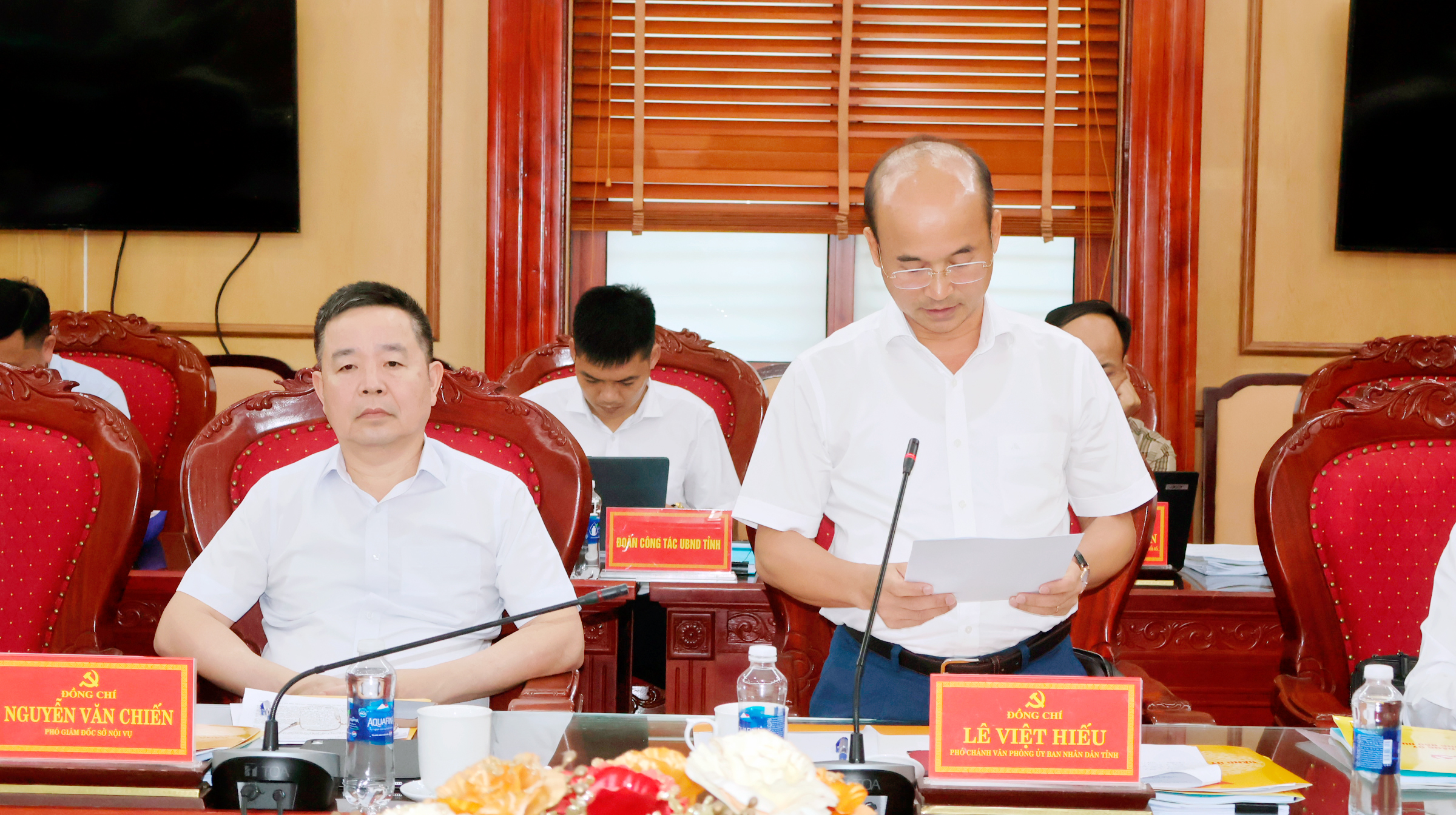 Anh-tin-bai