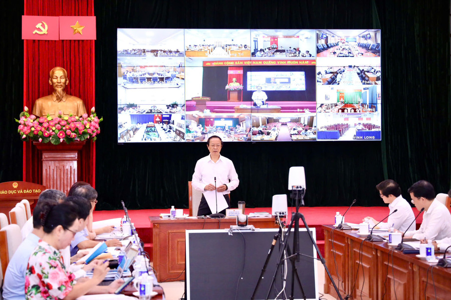 Bộ GD&amp;ĐT tổ chức hội nghị Triển khai phân cấp quản lý giáo dục khi thực hiện chính quyền địa phương 2 cấp