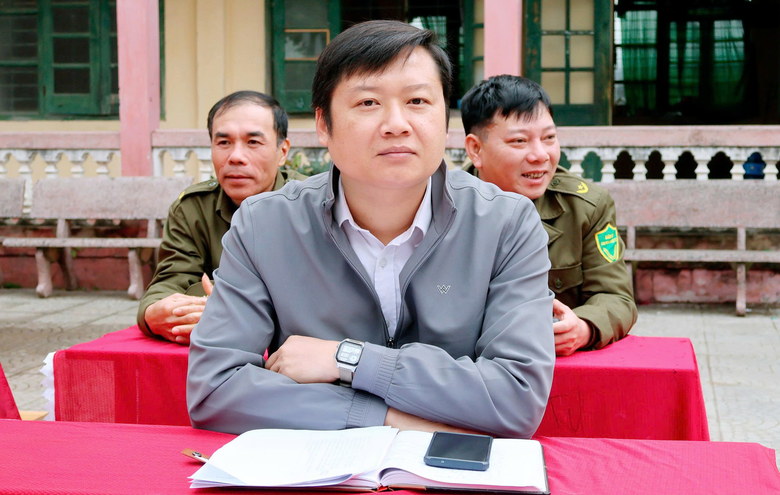 Anh-tin-bai