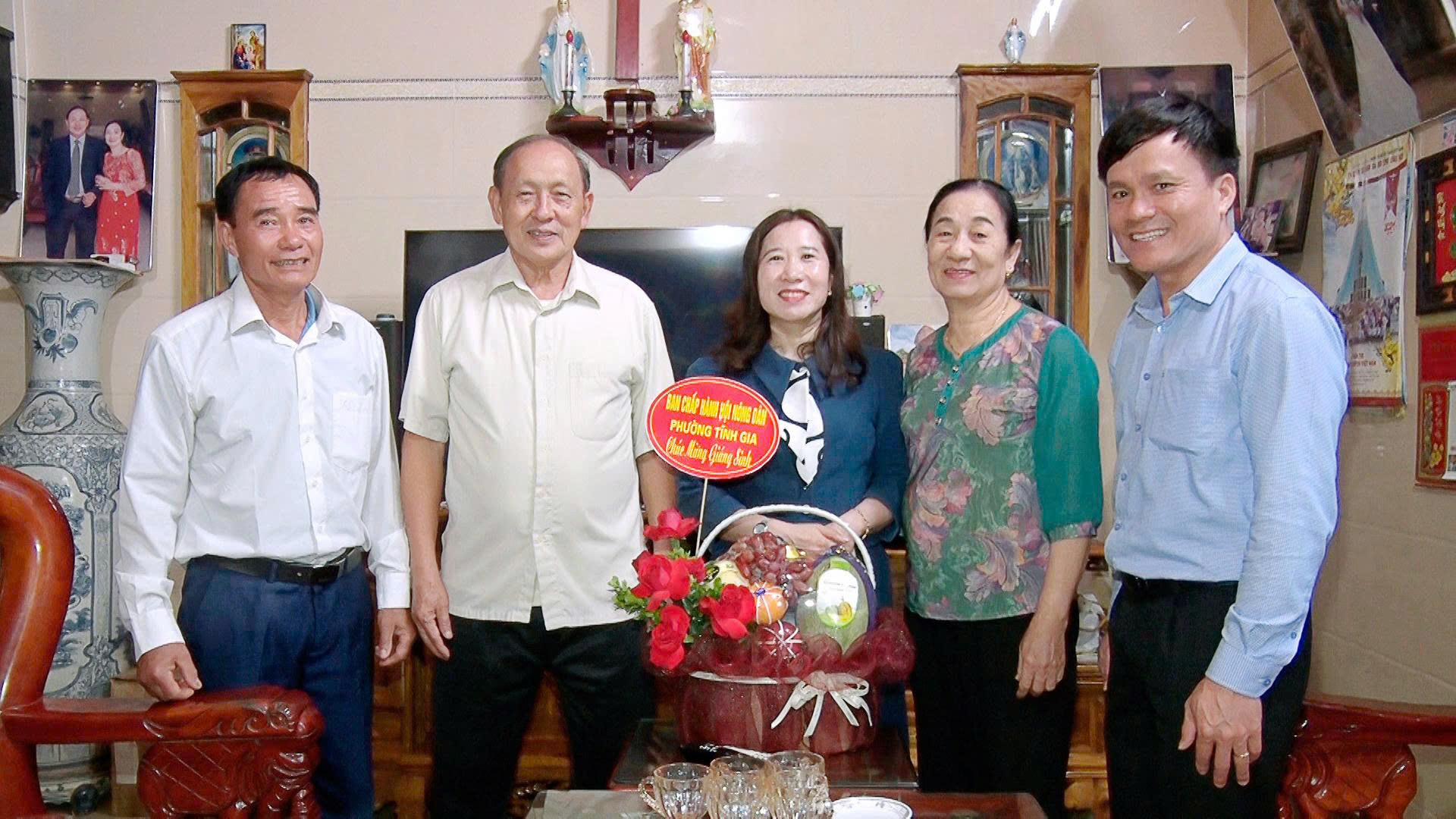 Anh-tin-bai