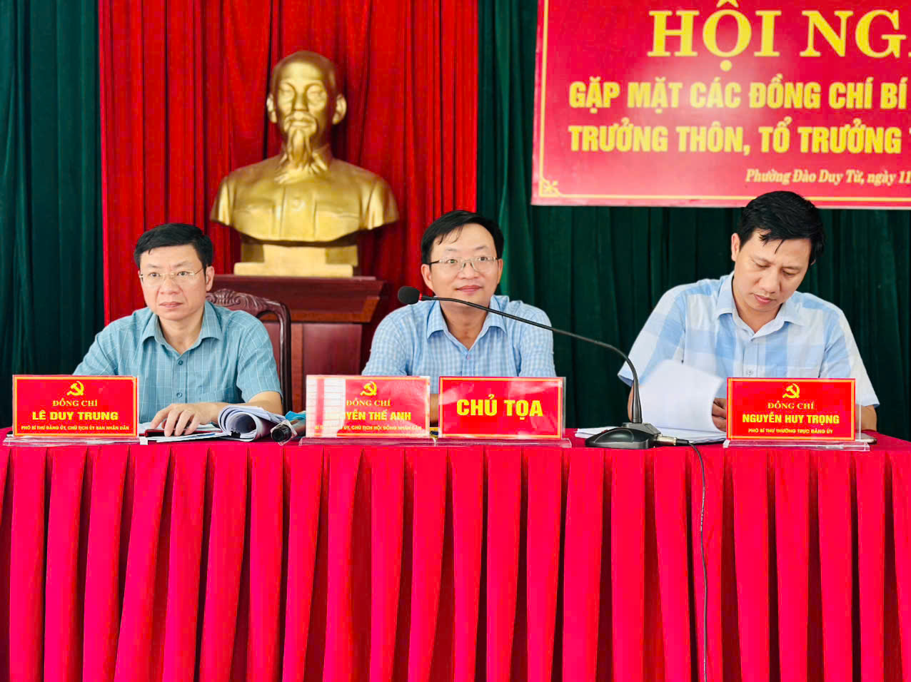 C:\Users\DAI DUONG\Downloads\z6795204539908_a5af07d4b6fff5596bcc6bf74413a79c.jpg
