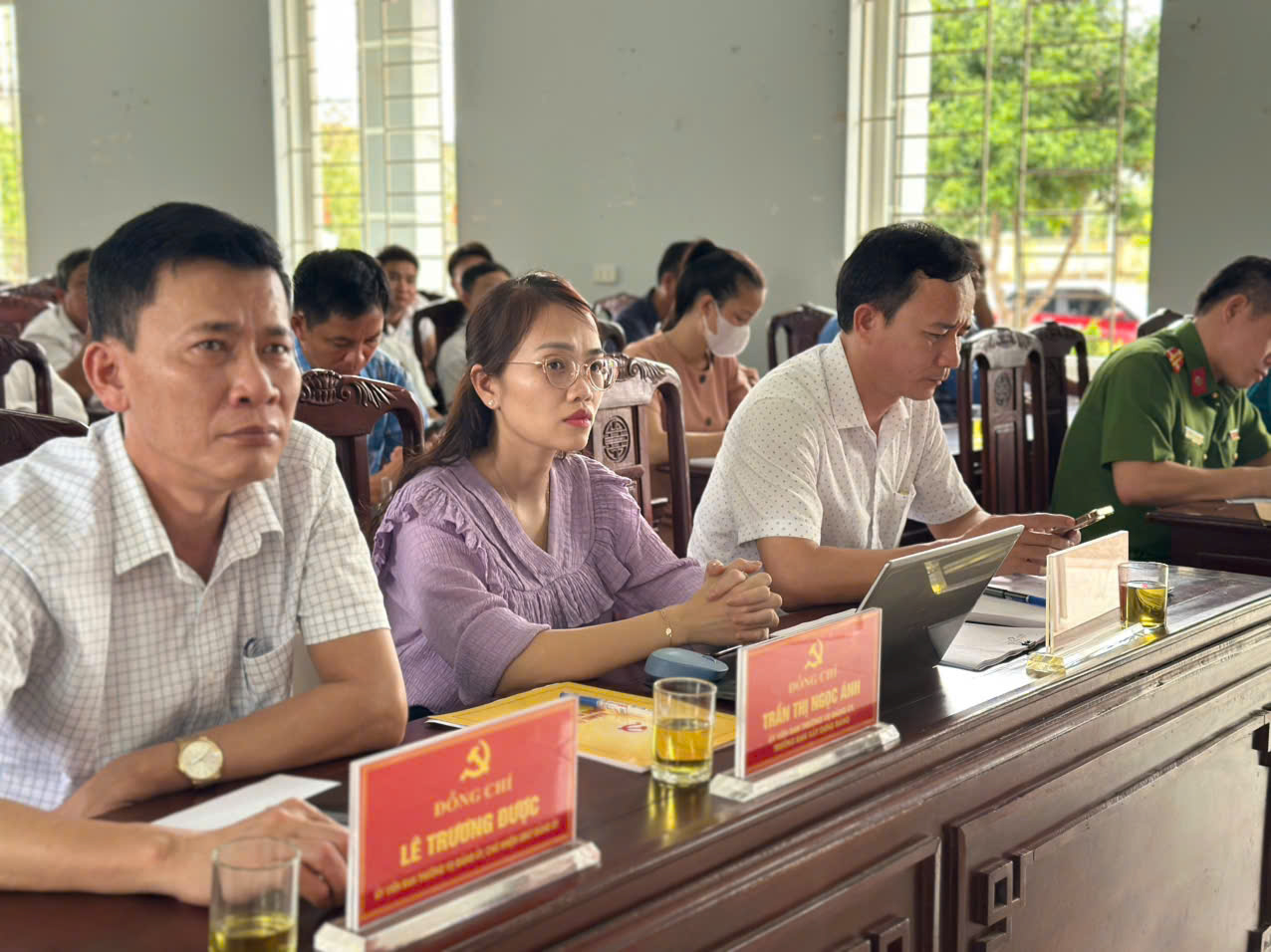 C:\Users\DAI DUONG\Downloads\z6795207990387_dc54f54fb25a65e4f034cbf7150e8ea8.jpg
