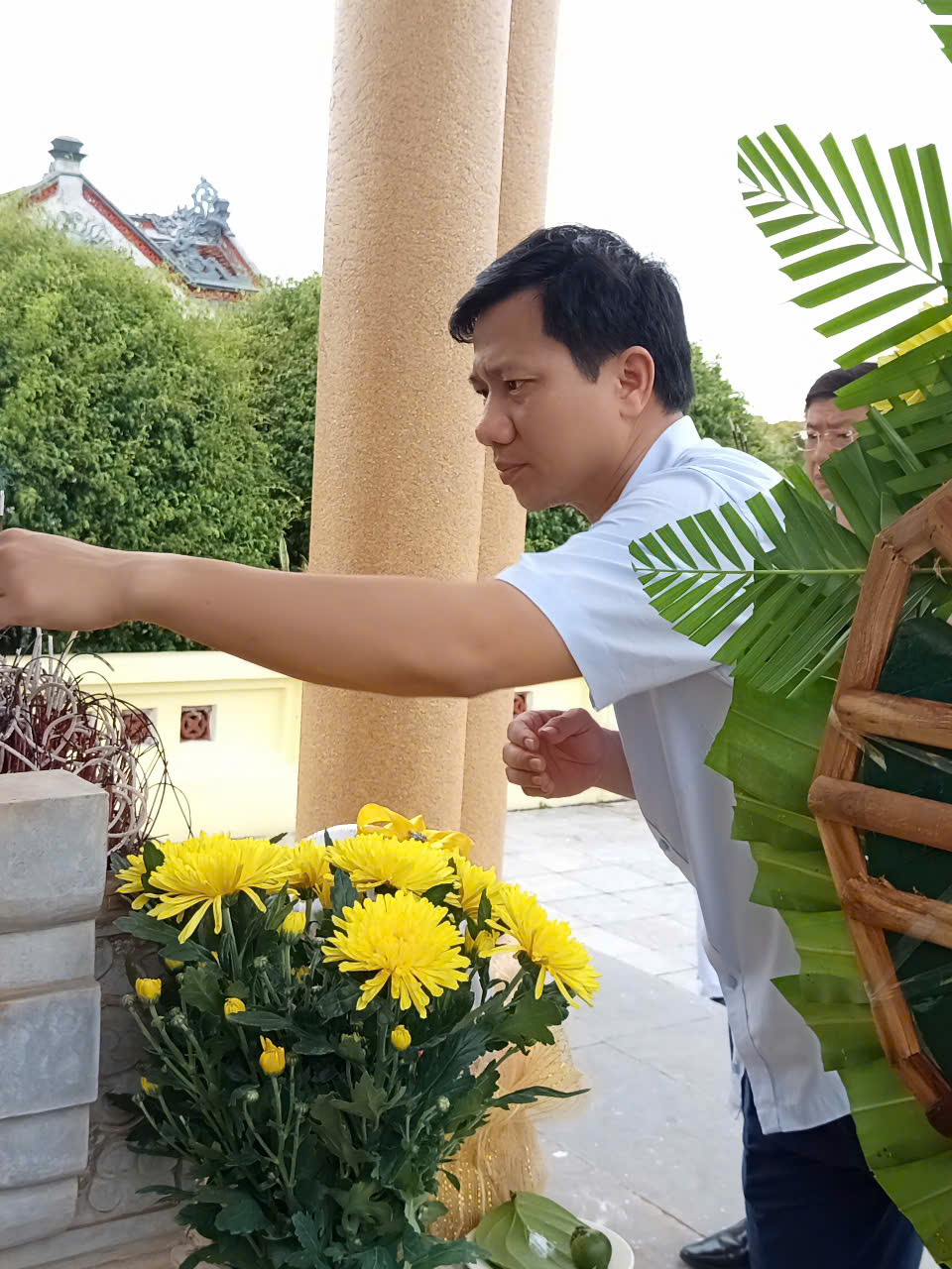Anh-tin-bai