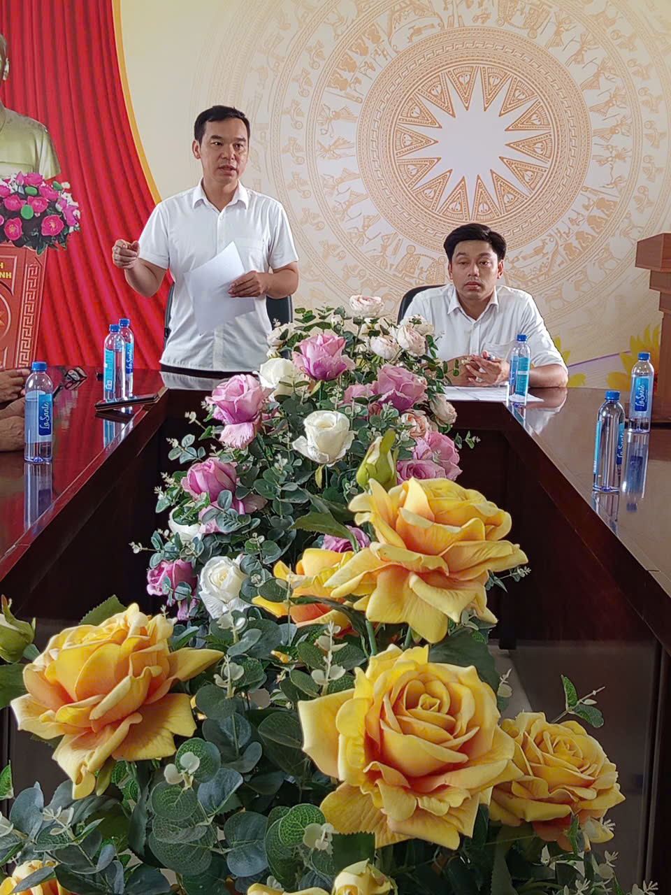 Anh-tin-bai