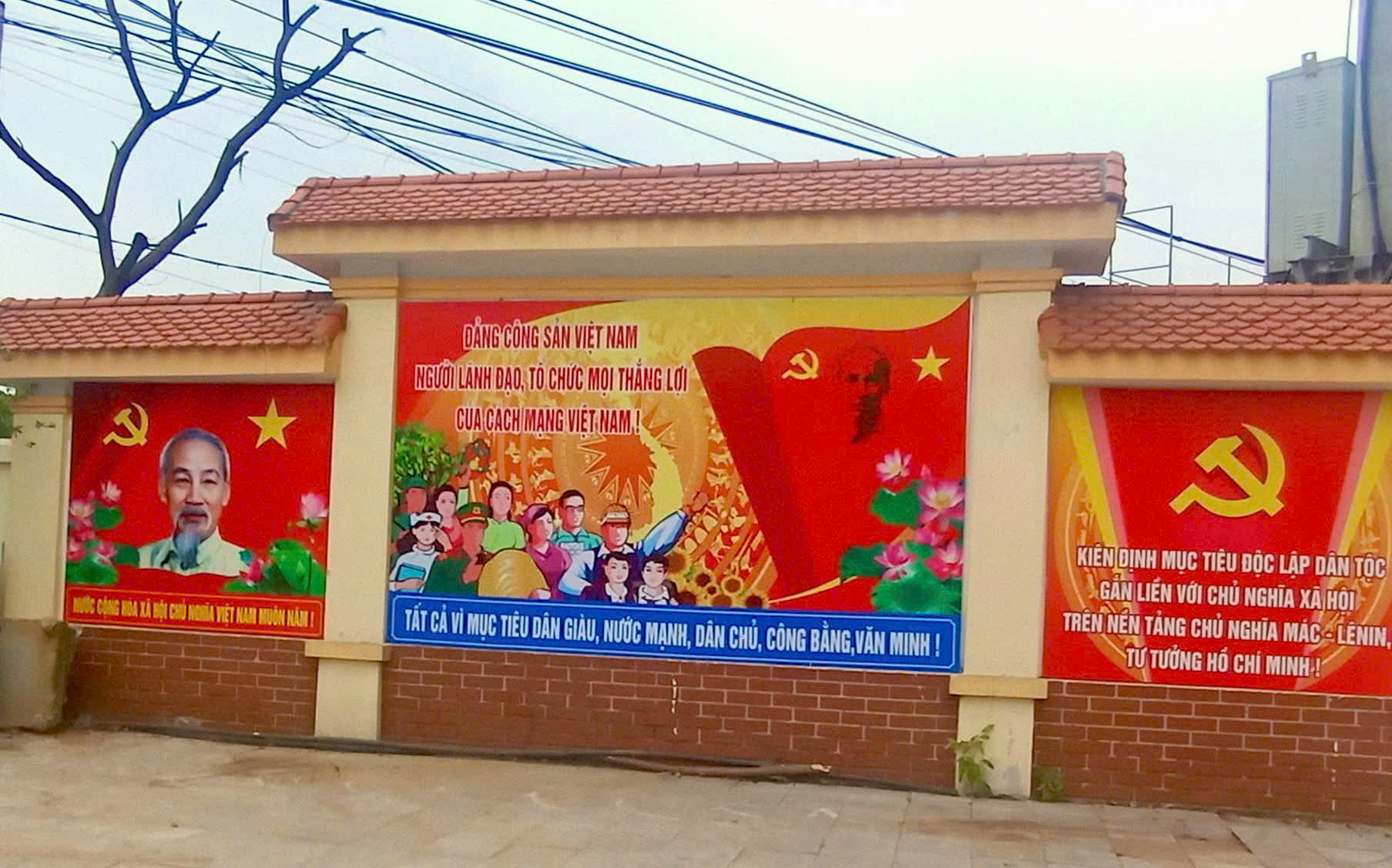 Anh-tin-bai