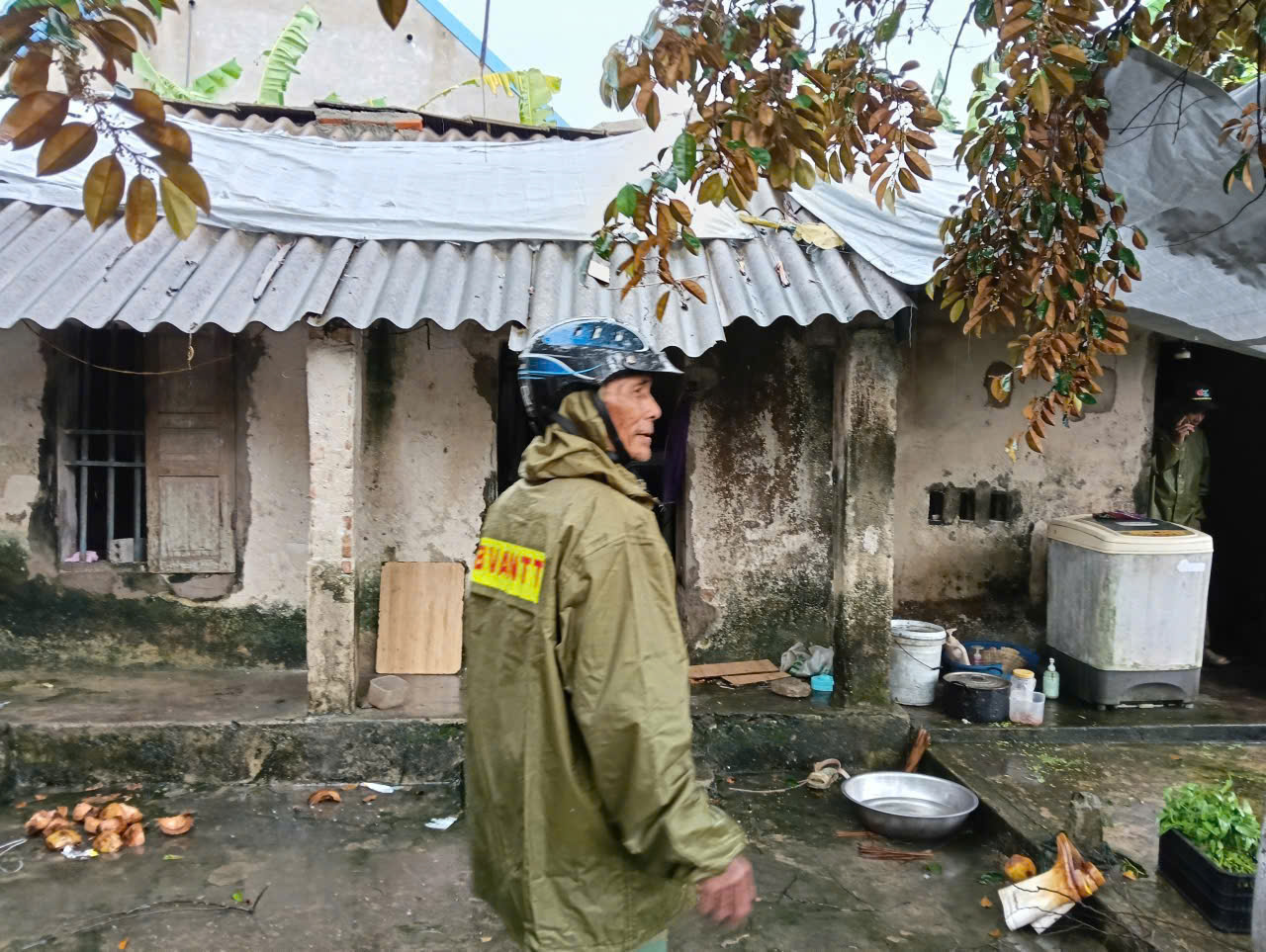 Anh-tin-bai