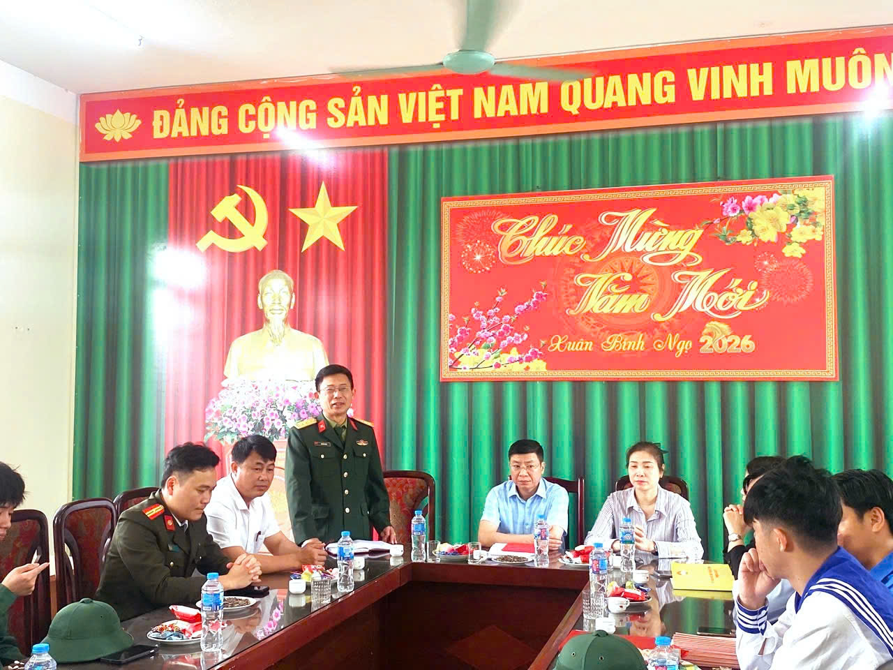 Anh-tin-bai