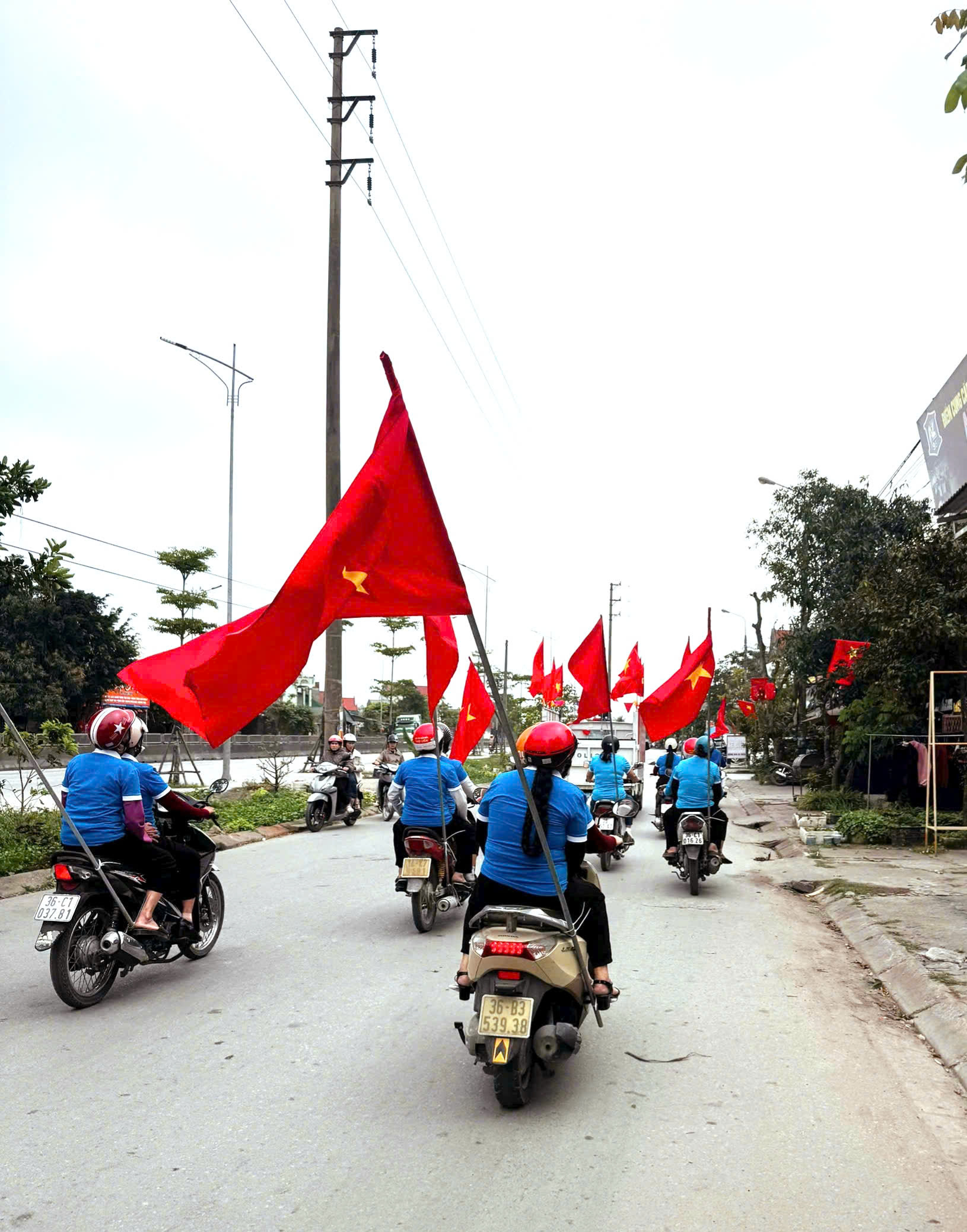 Anh-tin-bai