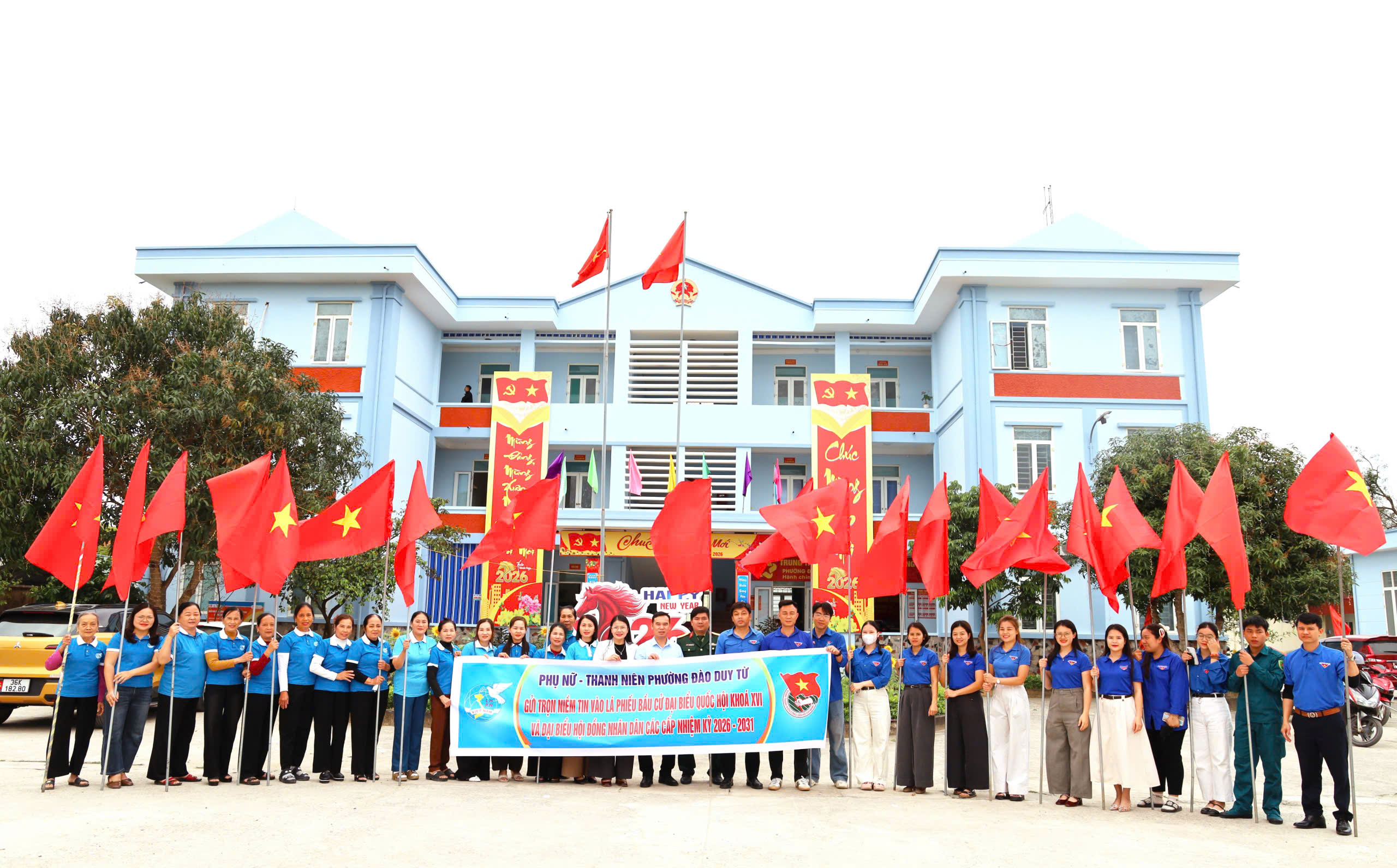 Phường Đào Duy Từ tổ chức tuyên truyền bầu cử bằng xe thông tin lưu động 