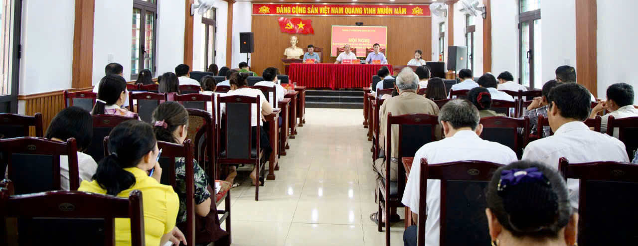 Hội nghị Ban Chấp hành Đảng bộ phường Đào Duy Từ (mở rộng) cho ý kiến nhiều nội dung quan trọng  ​