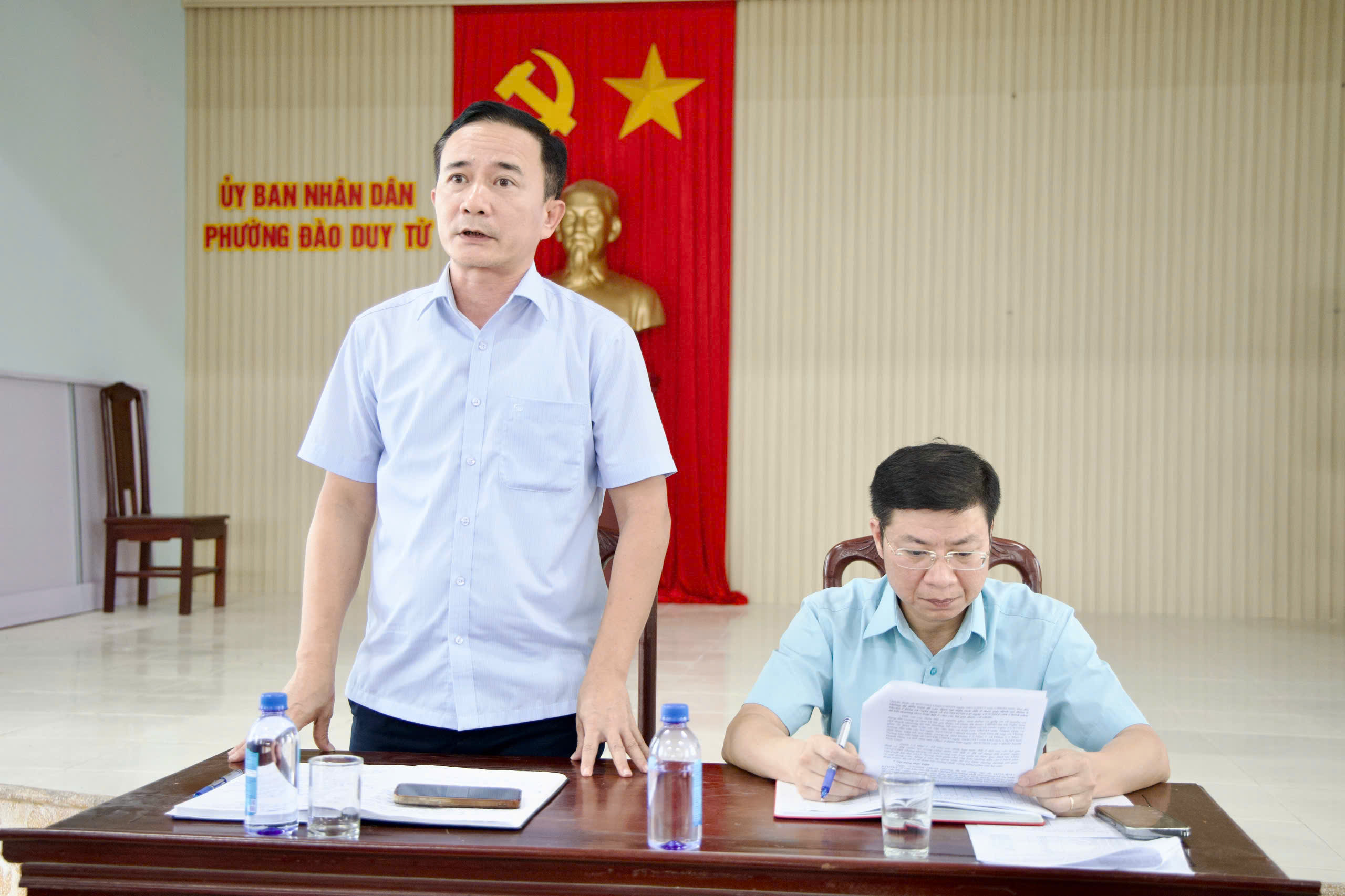 Anh-tin-bai