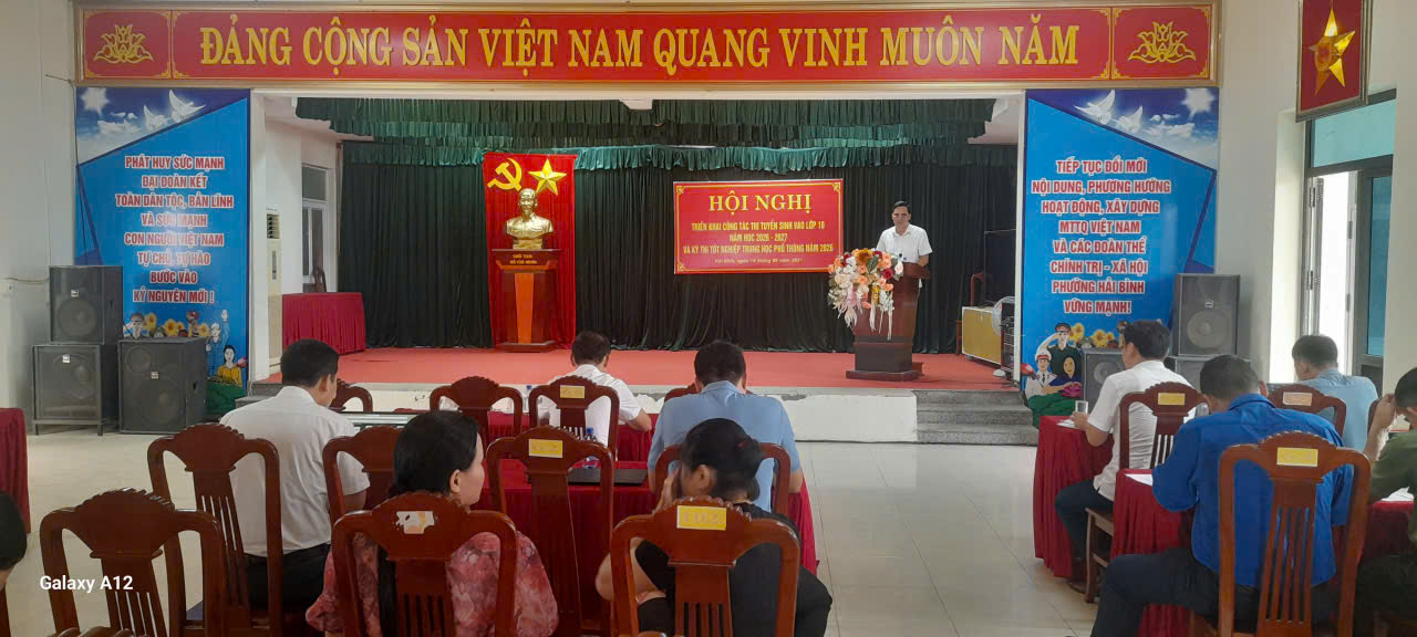 UBND phường Hải Bình đã tổ chức họp Ban Chỉ đạo thi, tuyển sinh vào lớp 10 THPT và thi tốt nghiệp THPT năm 2026.