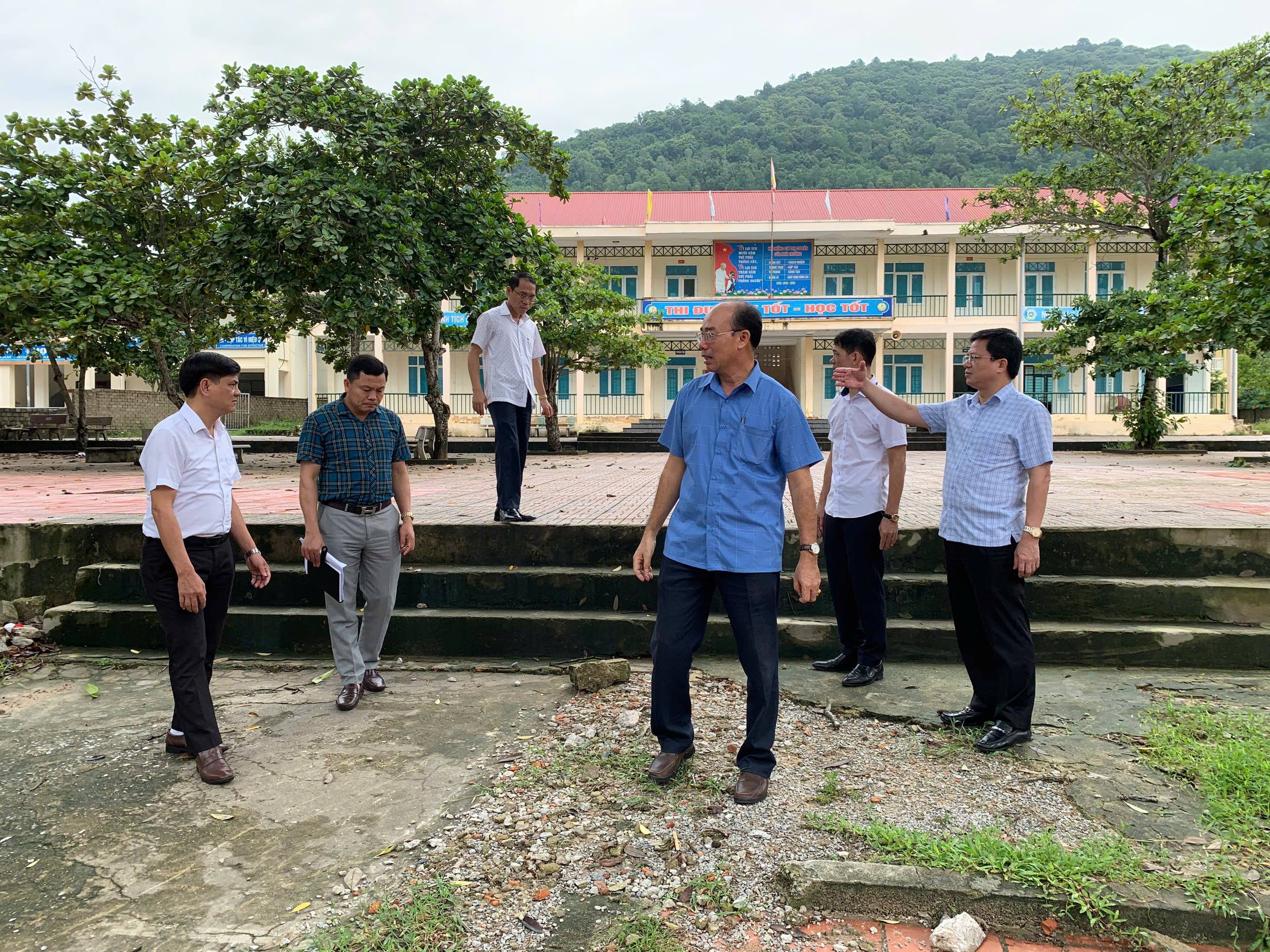 Anh-tin-bai