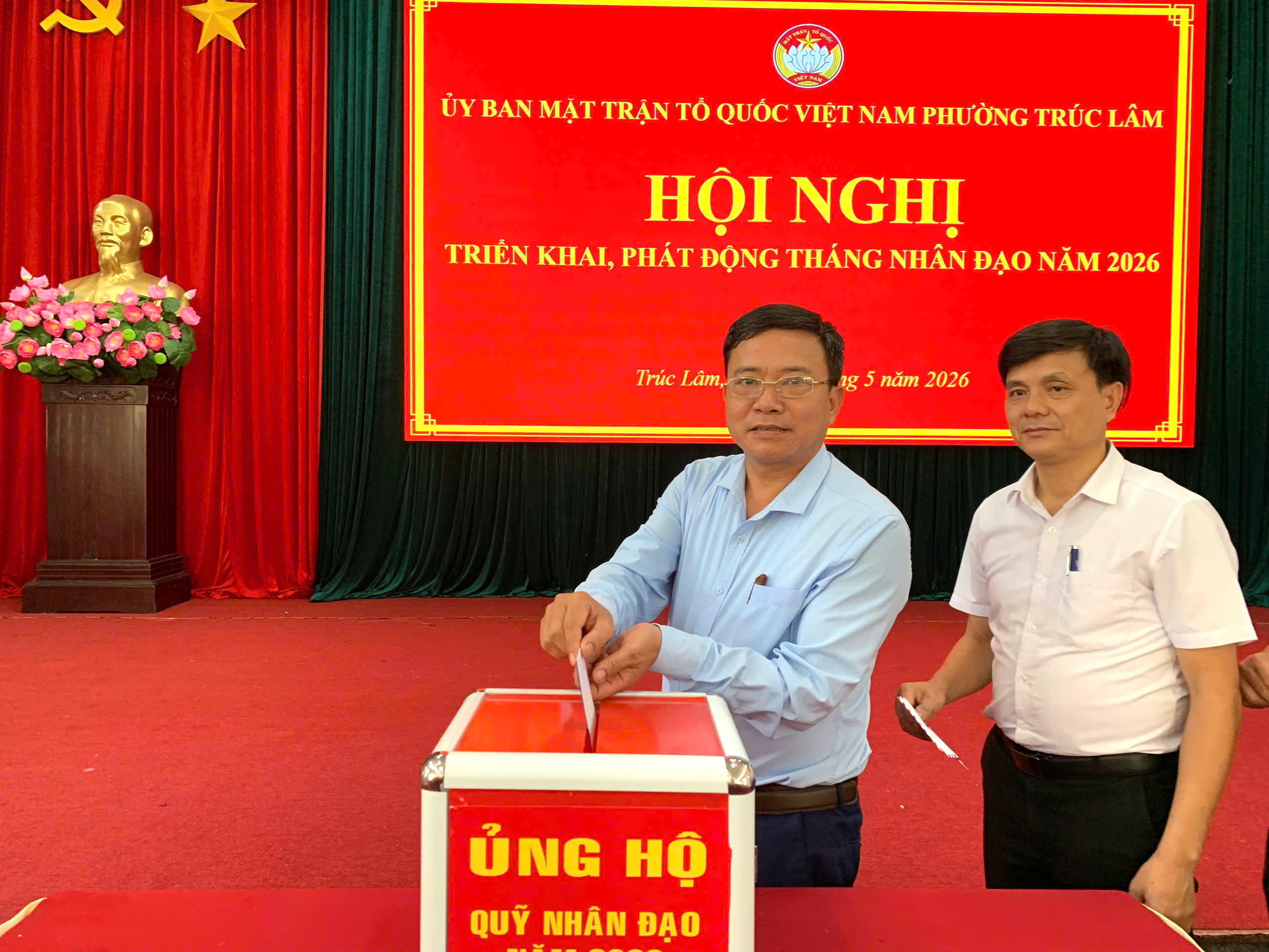 Anh-tin-bai