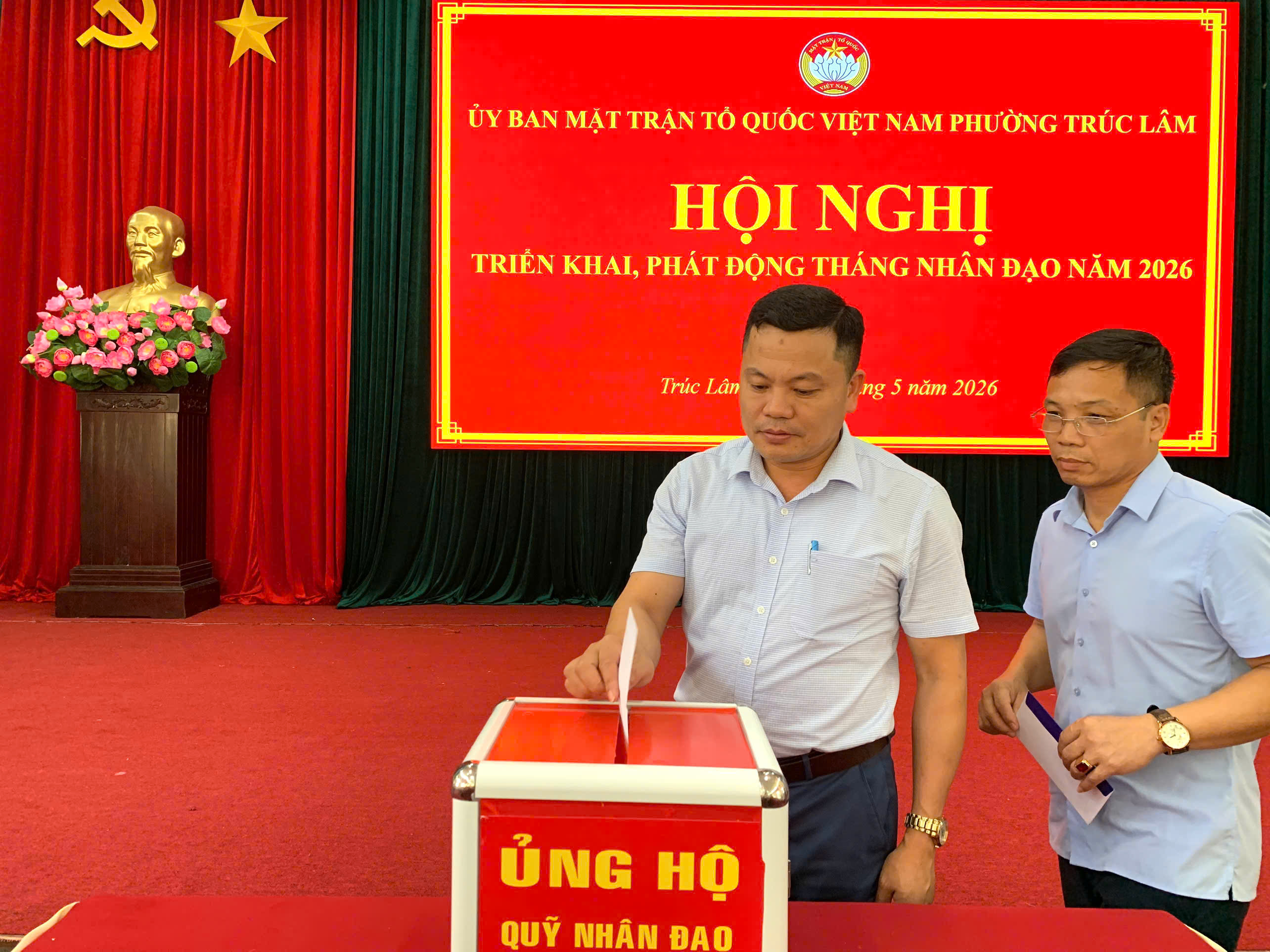 Anh-tin-bai