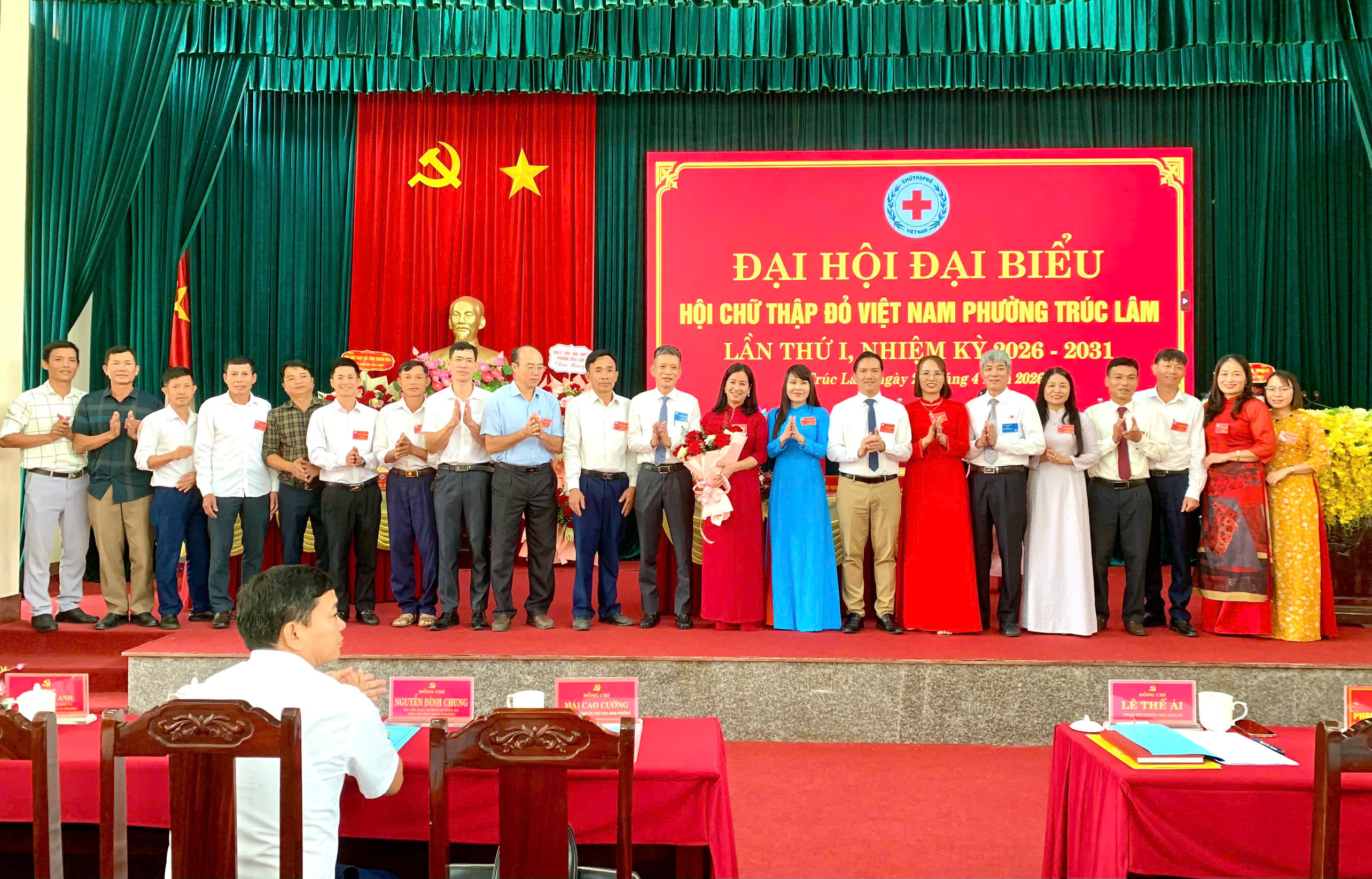 Anh-tin-bai