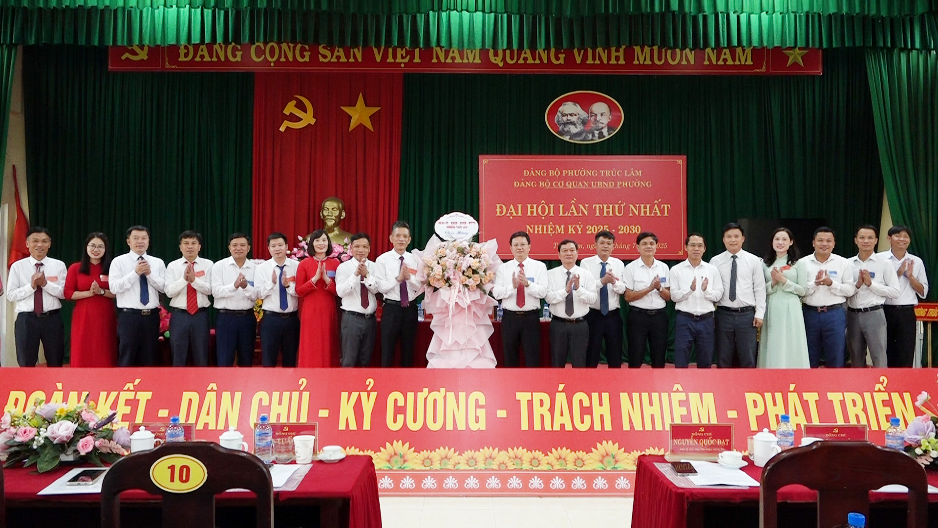 Đảng bộ cơ quan UBND phường Trúc Lâm tổ chức thành công Đại hội lần thứ nhất, nhiệm kỳ 2025-2030