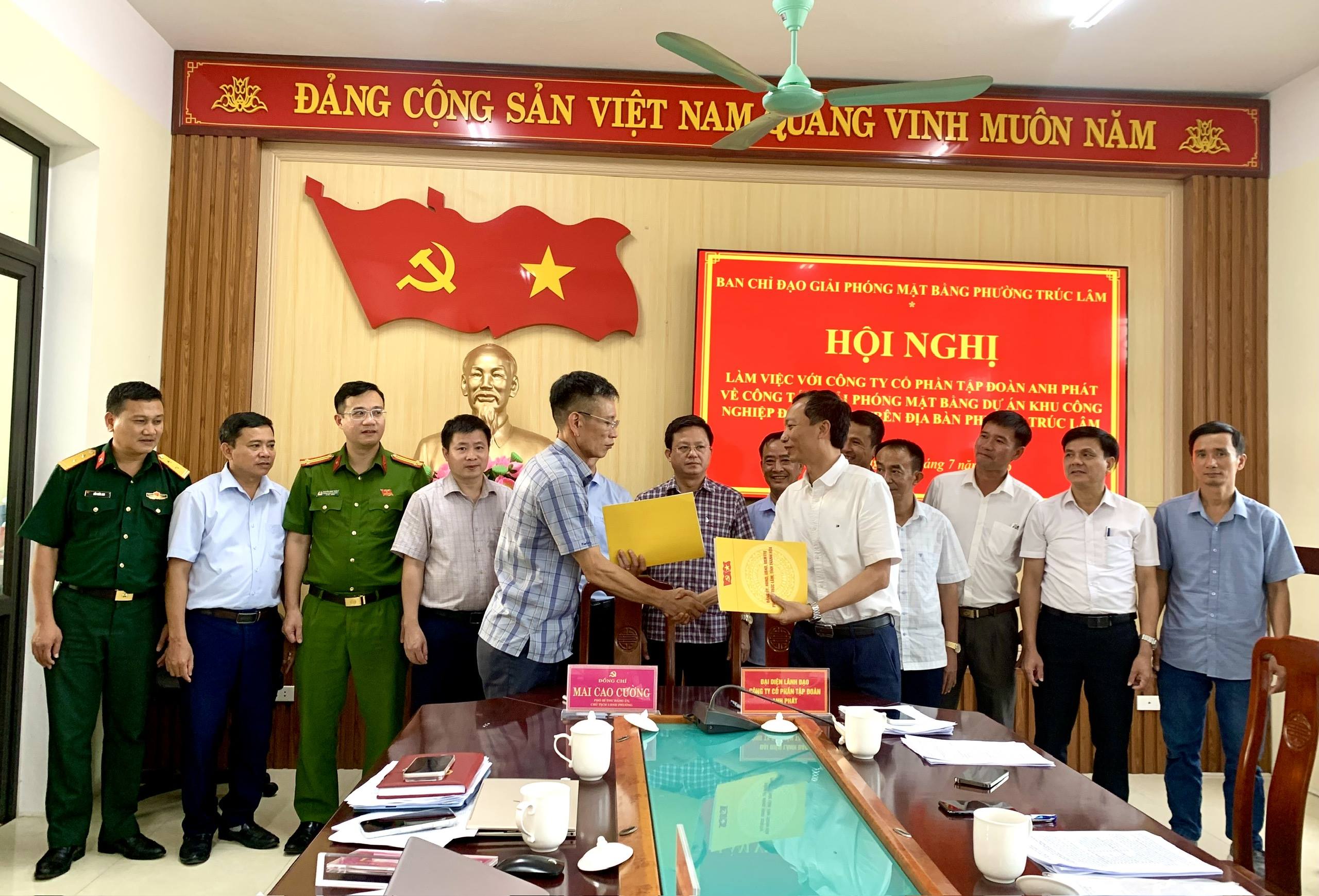 Anh-tin-bai