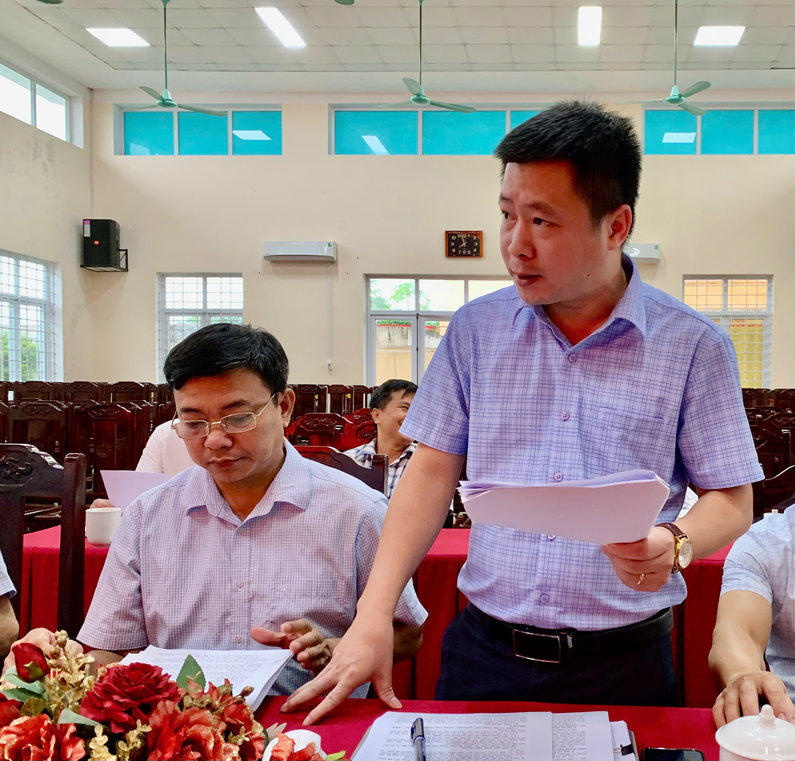 Anh-tin-bai