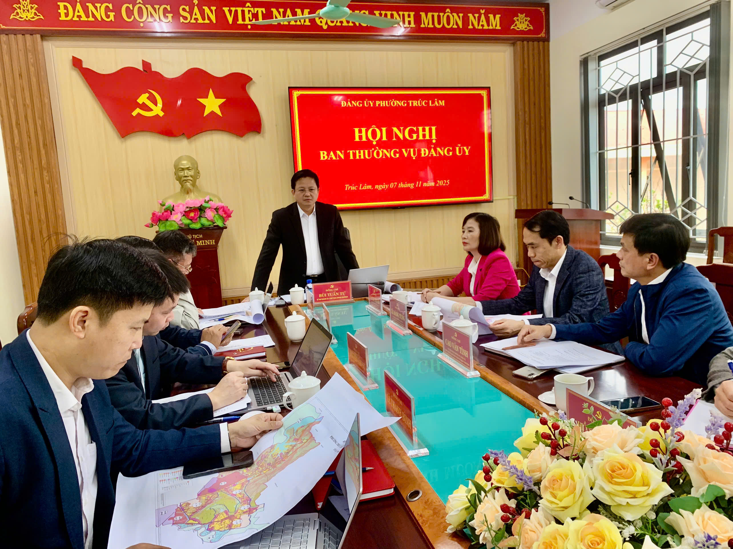 Anh-tin-bai