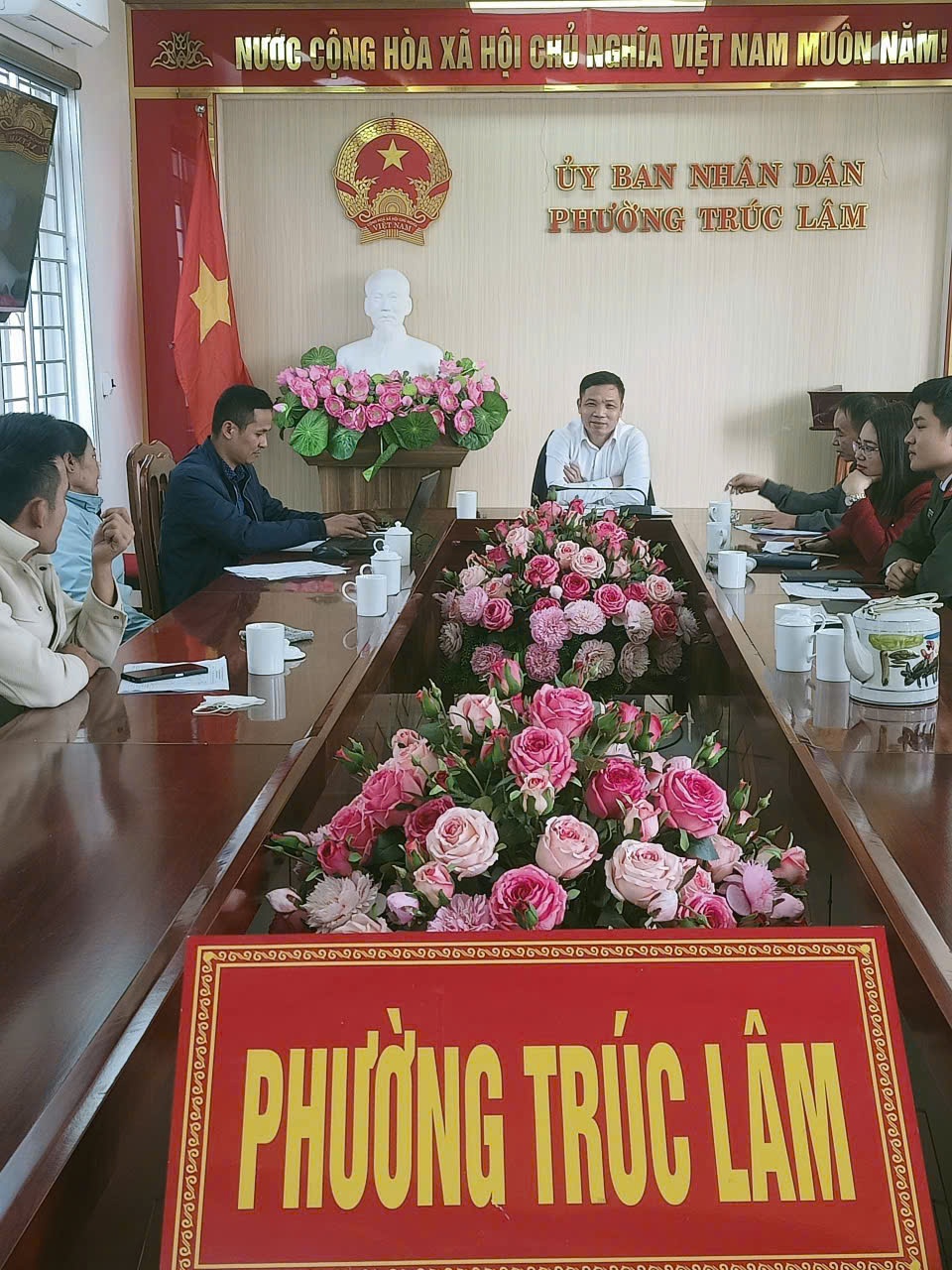 Anh-tin-bai