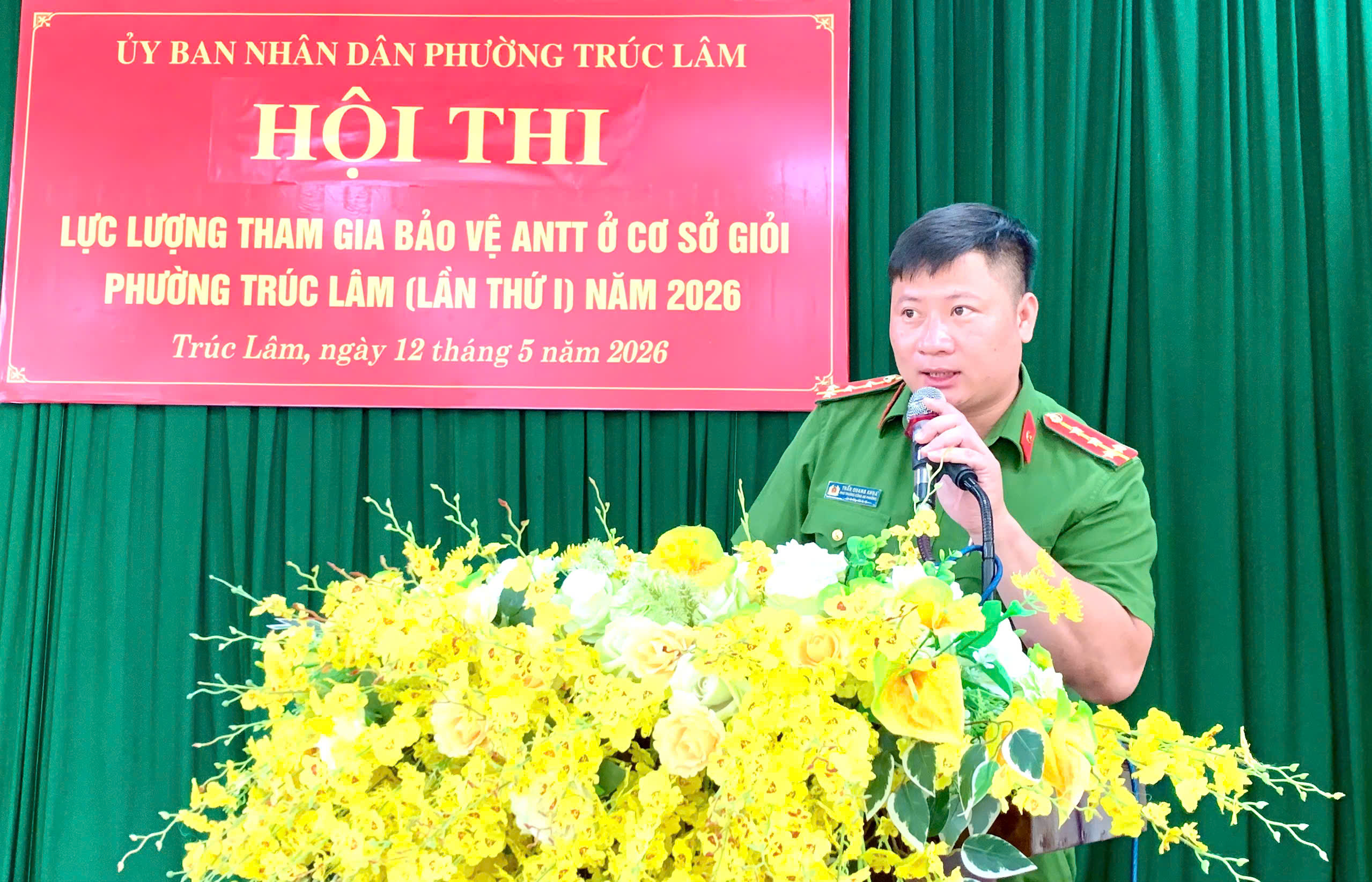 Anh-tin-bai