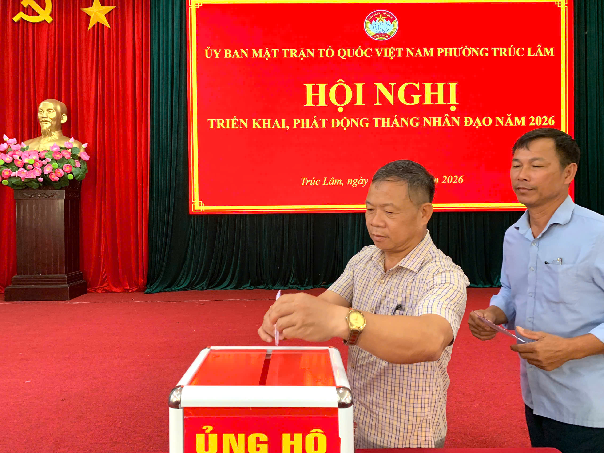 Anh-tin-bai