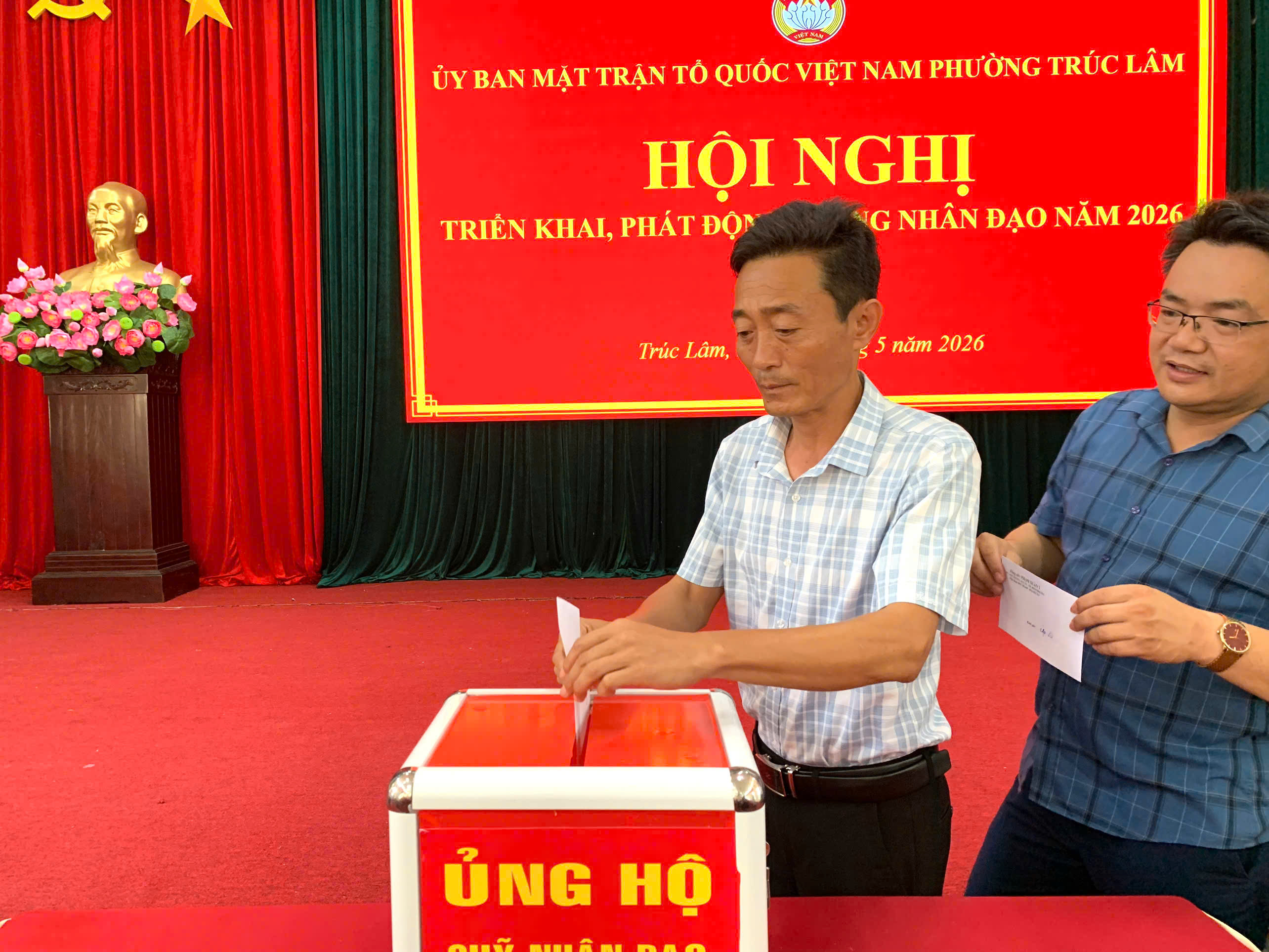 Anh-tin-bai