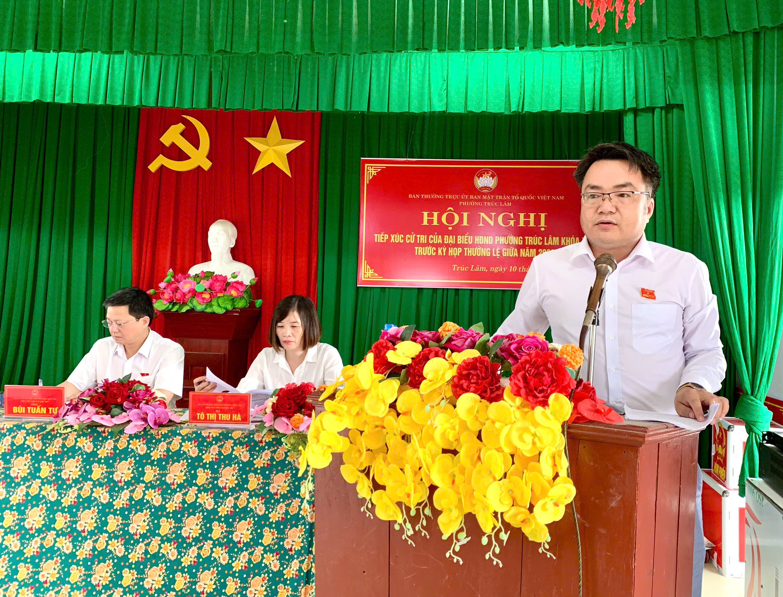 Anh-tin-bai