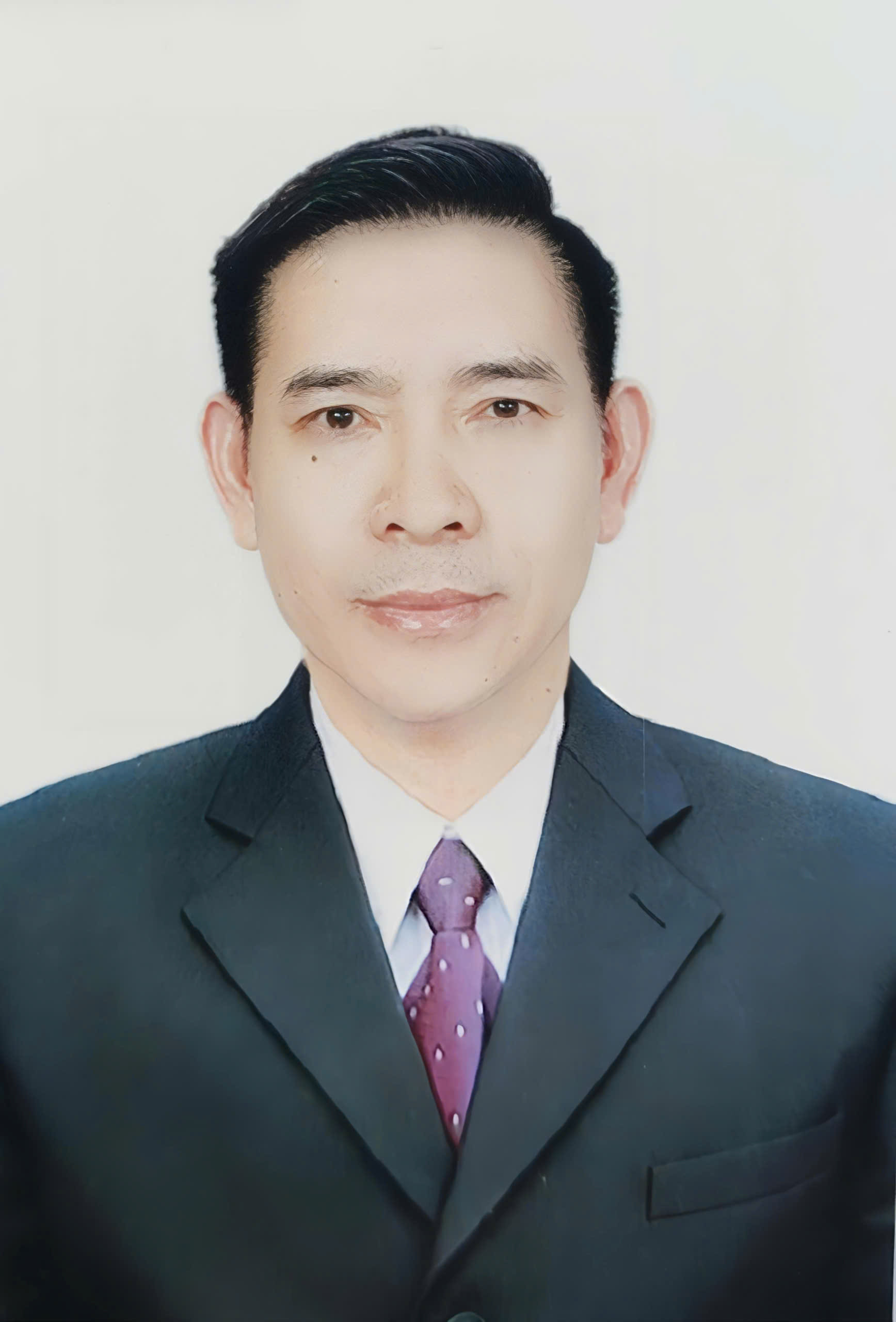 NGUYỄN VĂN HUẤN