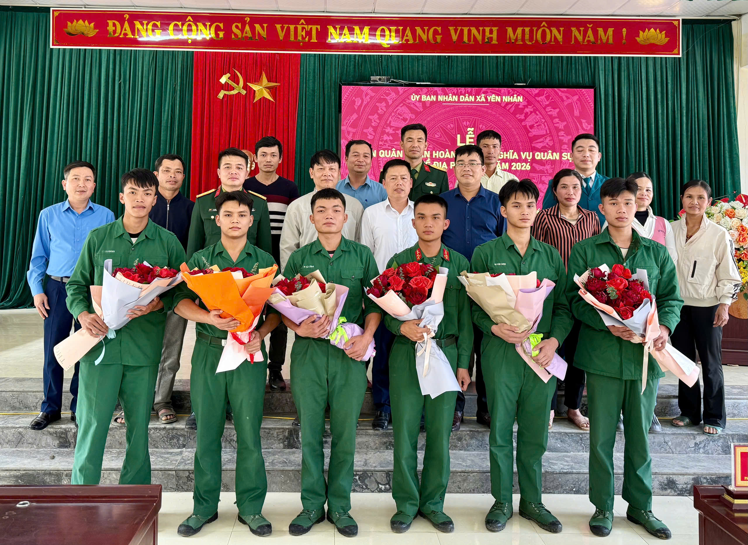 UBND xã Yên Nhân tổ chức Lễ đón nhận quân nhân hoàn thành nghĩa vụ quân sự trở về địa phương