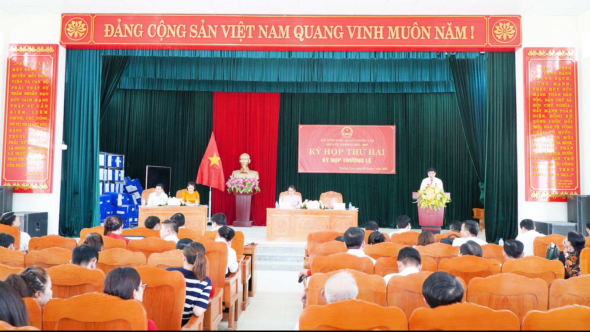 HĐND xã Trường Lâm khóa XX, nhiệm kỳ 2021 - 2026 tổ chức kỳ họp thứ hai