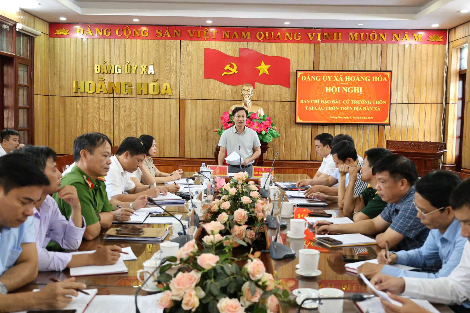 HỘI NGHỊ BAN CHỈ ĐẠO BẦU CỬ TRƯỞNG THÔN TRÊN ĐỊA BÀN XÃ HOẰNG HÓA