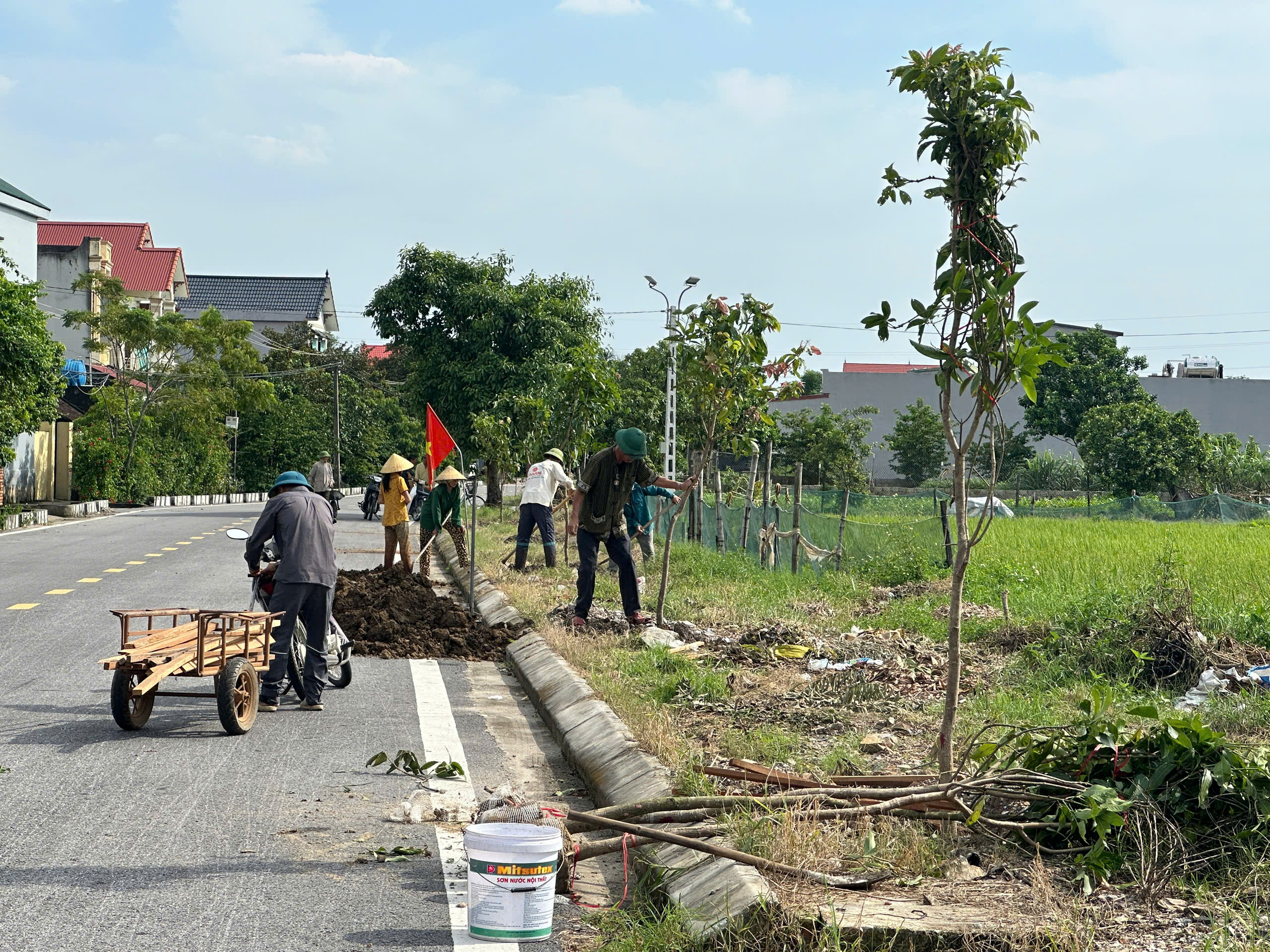Anh-tin-bai