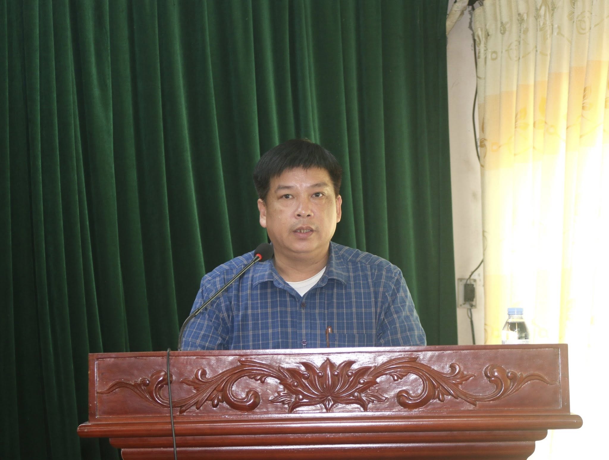Anh-tin-bai