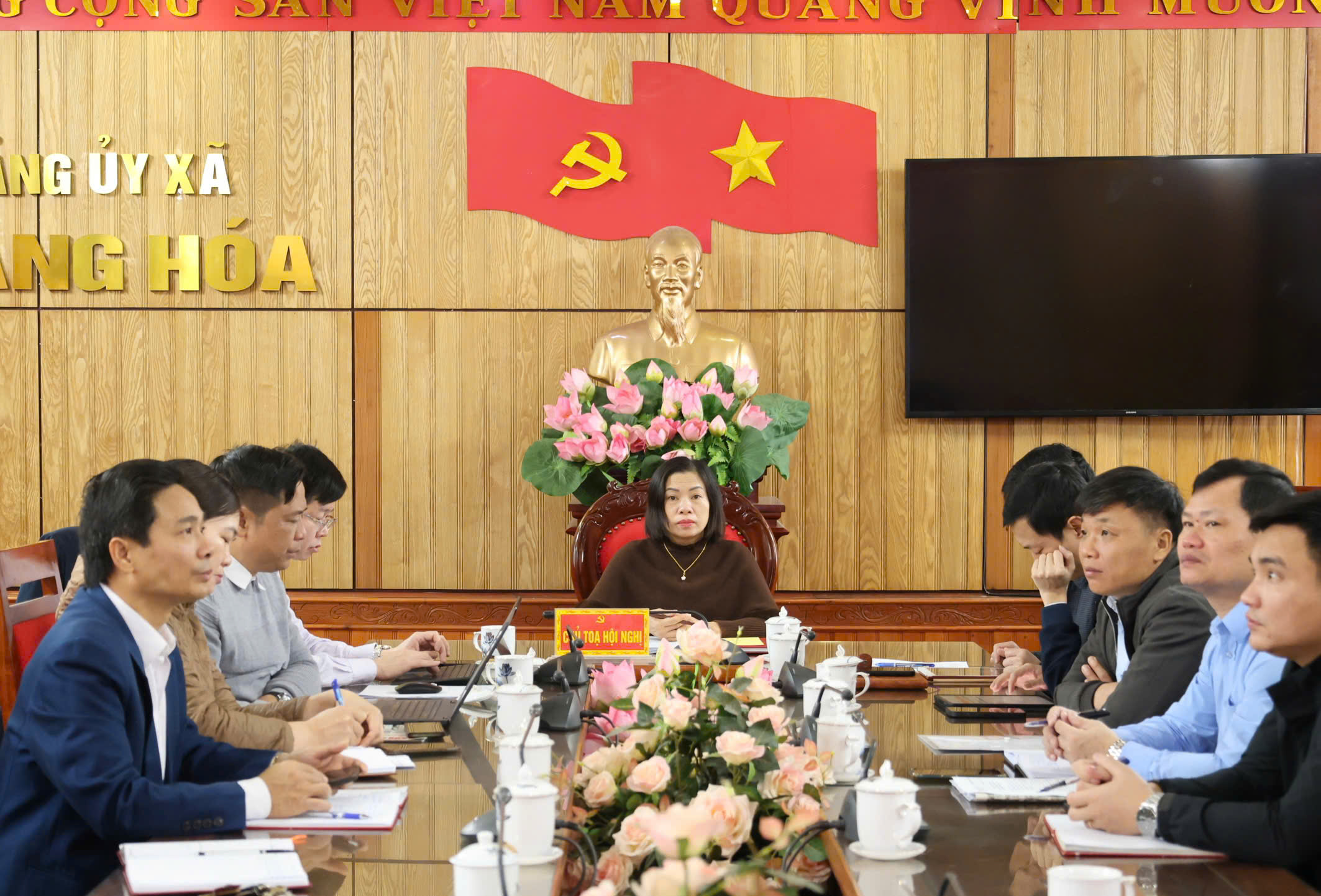 XÃ HOẰNG HÓA THAM GIA LỚP BỒI DƯỠNG KIẾN THỨC, KỸ NĂNG CÔNG TÁC XÂY DỰNG ĐẢNG CHO CẤP UỶ CẤP XÃ