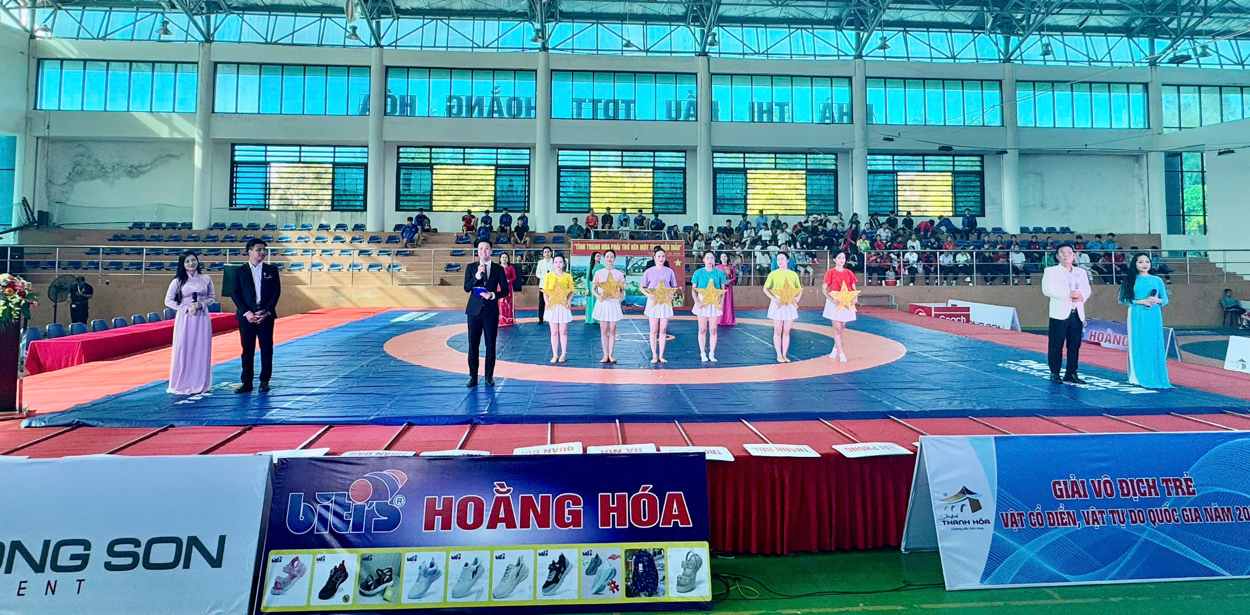 Anh-tin-bai